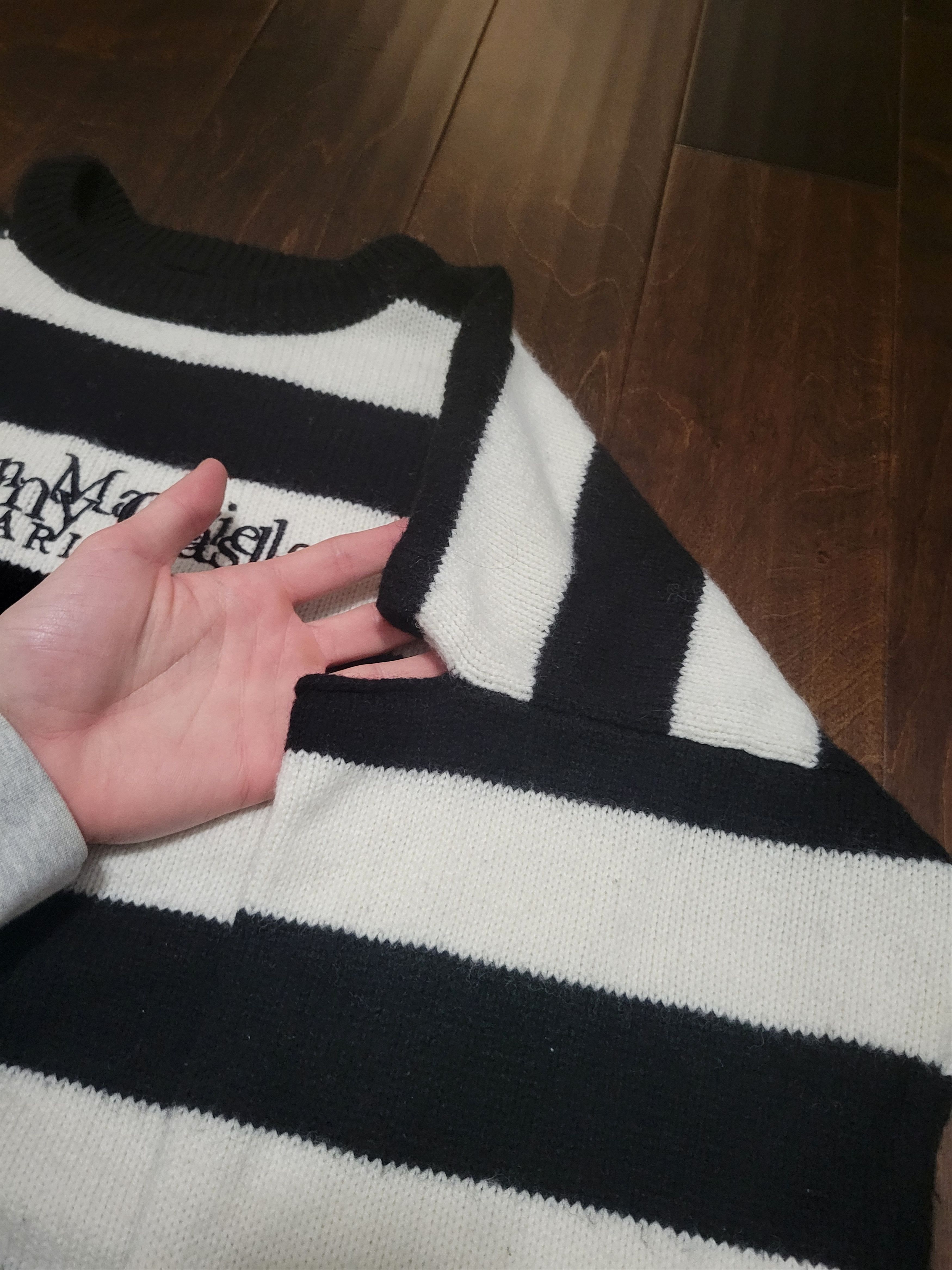 Maison Margielaと Cash ニット Maison Margiela x Tommy Cash Sweater – TOMMY CASH SHOP