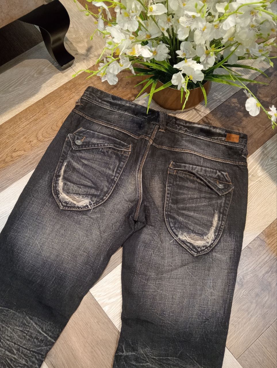 Nicole Club NICOLE CLUB JAPAN DISTRESSED FLARED DENIM PANTS Size US 34 / EU 50 - 11 Thumbnail