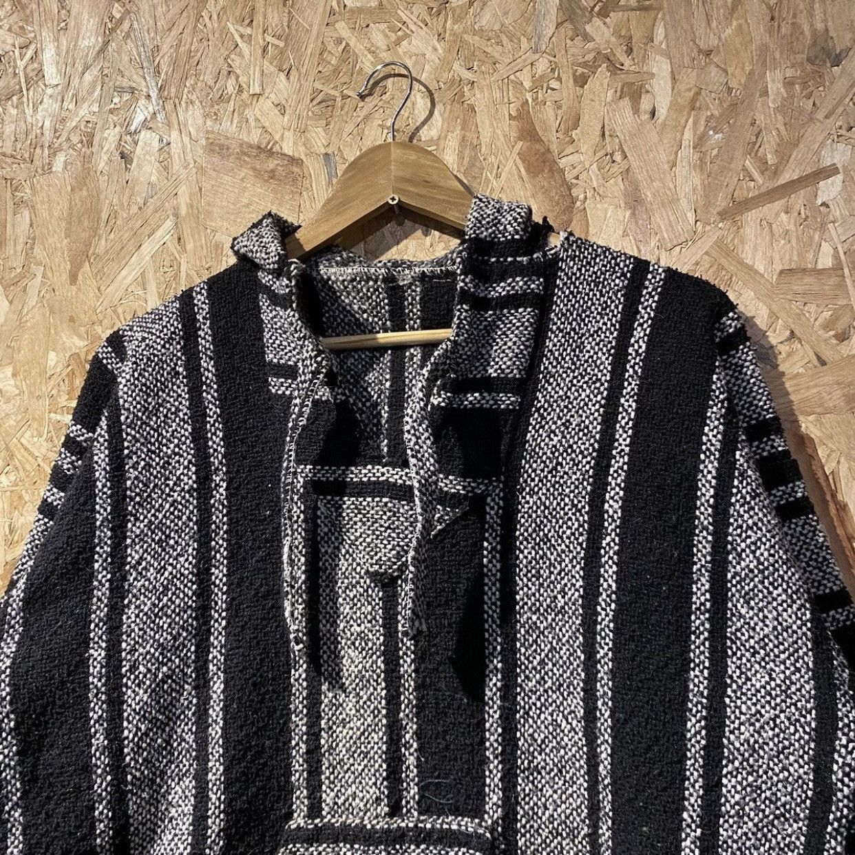 Baja Joe × Mexican Threads × Vintage Baja Joe Drug Rug Hoodie Size US M / EU 48-50 / 2 - 3 Thumbnail
