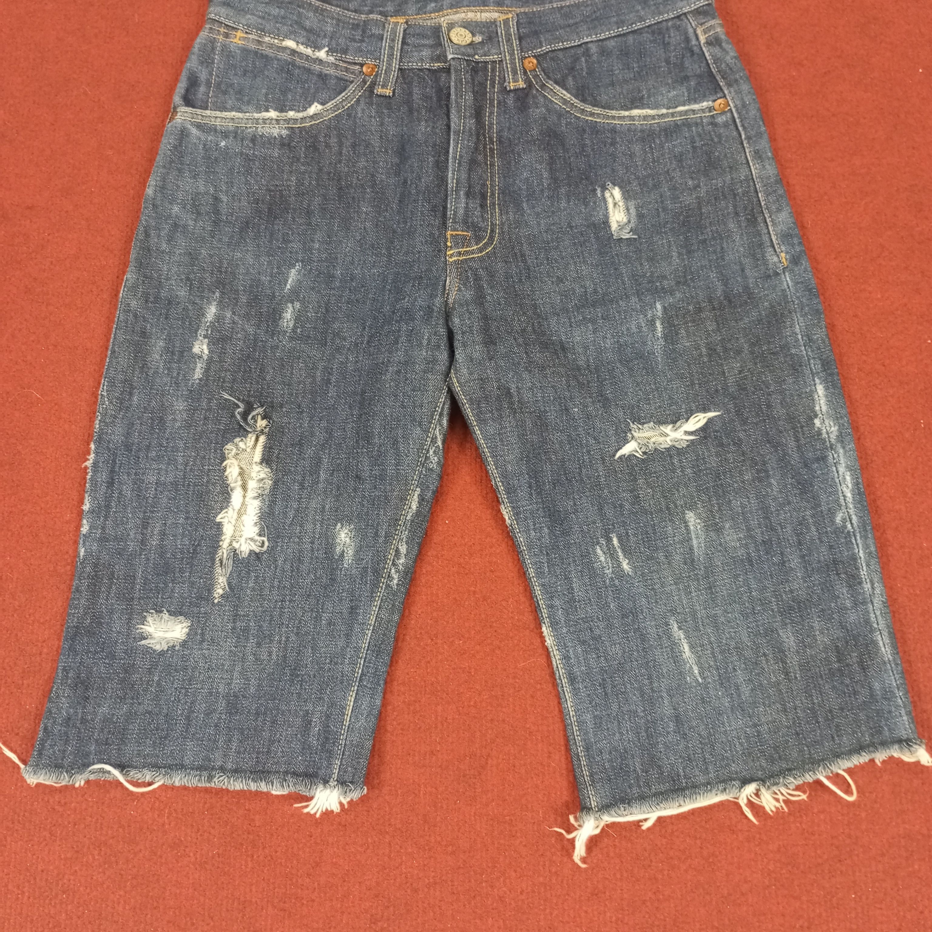 Gucci × Vintage Gucci Luxury Brand Distressed Short Jeans Size US 27 - 3 Thumbnail