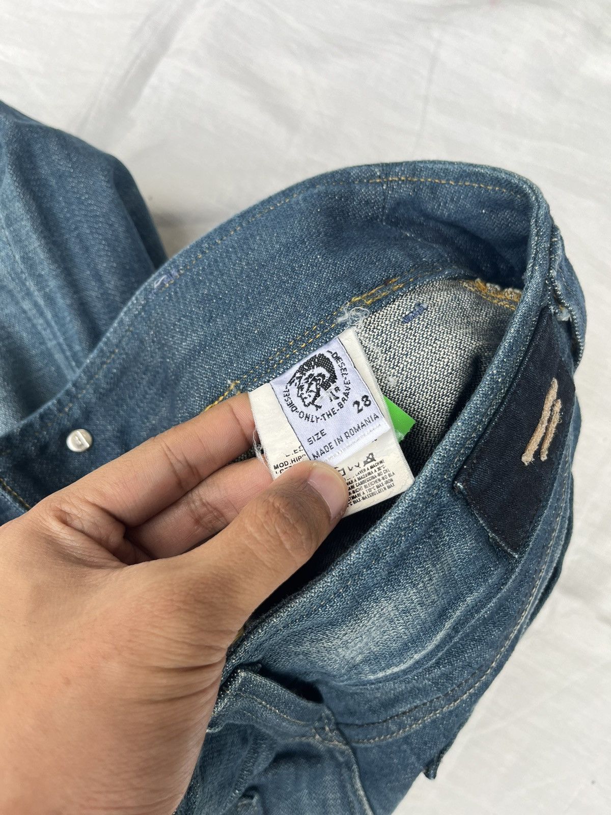 Diesel 31" Diesel Jeans Rare Pocket Bootcut Size 31" - 9 Thumbnail
