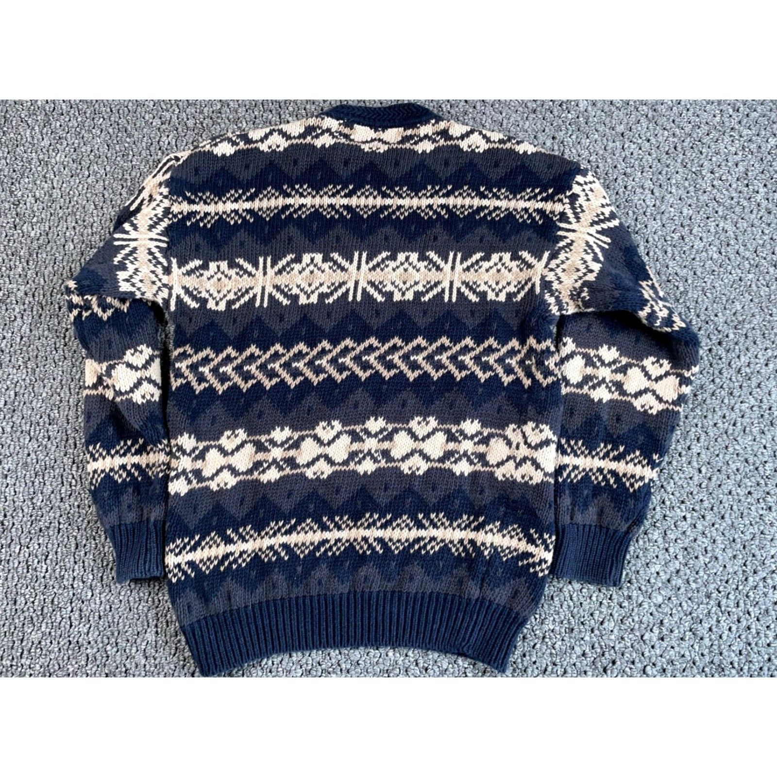 Vintage VINTAGE Nordic Snowflake Pattern Sweater Shirt Adult Large Beige Geometric Knit 90s Mens Pullover Heavyweight Size US L / EU 52-54 / 3 - 2 Thumbnail