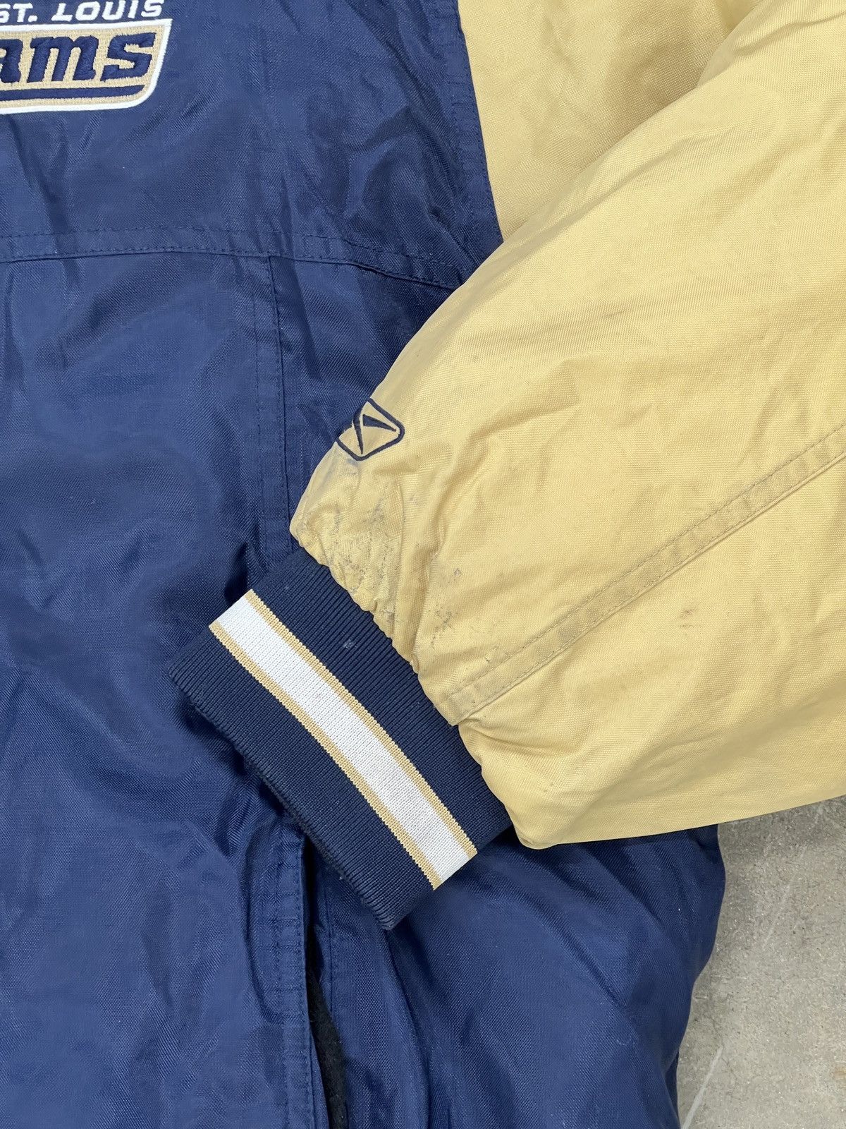 NFL × Vintage Vintage 90s Reebok NFL St. Loius Rams Jacket XL Size US XL / EU 56 / 4 - 5 Thumbnail