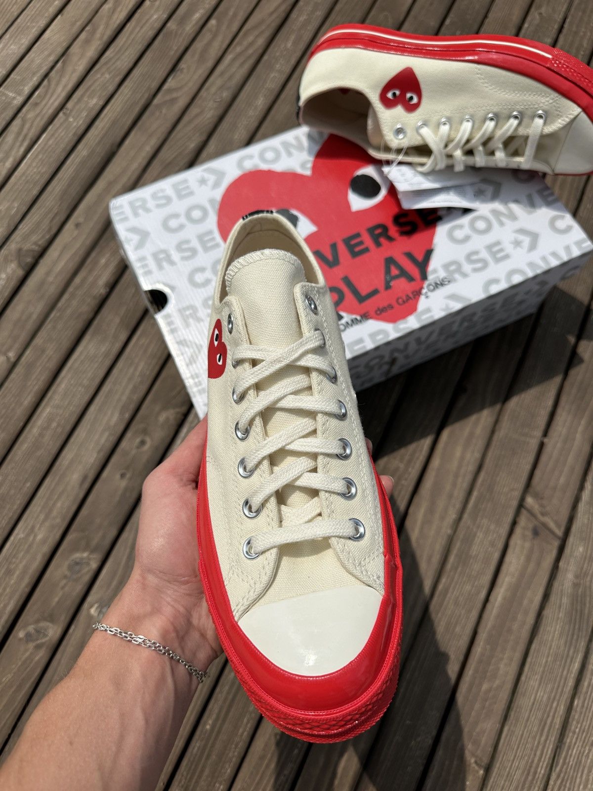 Converse Converse x Comme des Garçons PLAY Chuck 70 Low Pristine Red Size US 8 / EU 41 - 3 Thumbnail