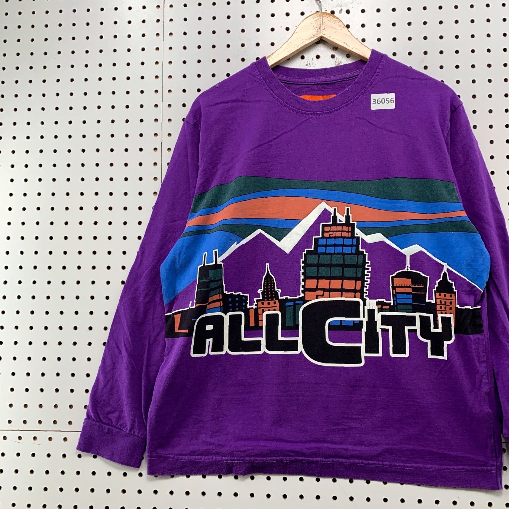 Just Don VINTAGE Just Don All City Men’s T-Shirt Long Sleeve Basketball Shirt Large Purple City Hip Hop 90s Size US M / EU 48-50 / 2 - 2 Thumbnail