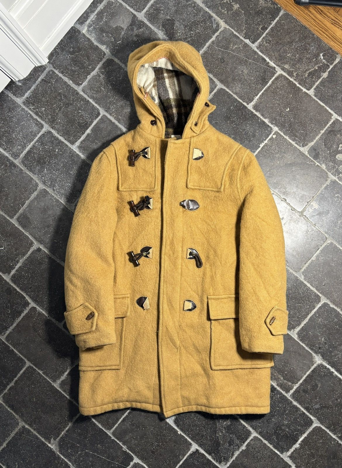 Hudsons Bay Vintage Hudsons Bay Wool Duffle Coat Hooded Parka Canada Size US S / EU 44-46 / 1 - 1 Thumbnail