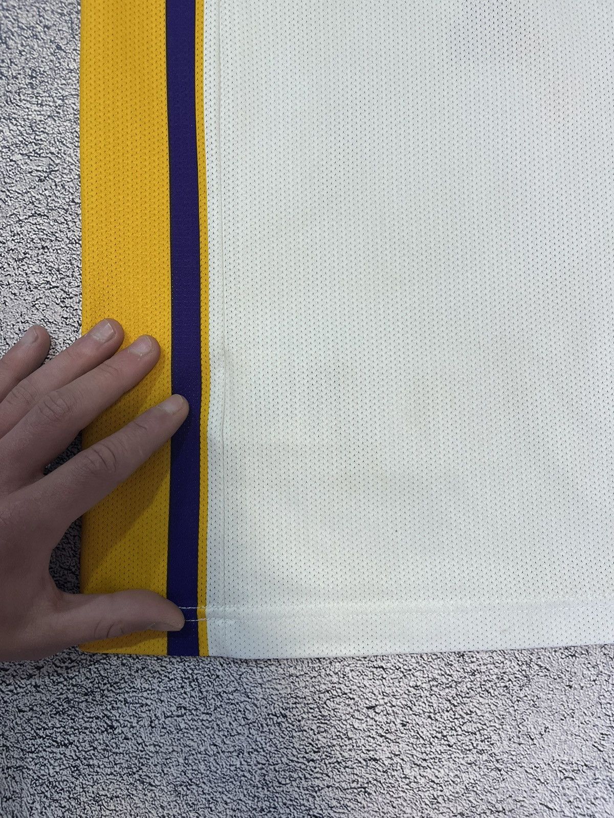 Champion × NBA Champion Los Angeles Lakers Kobe Bryant #24 Jersey Sleeves Size US S / EU 44-46 / 1 - 14 Thumbnail