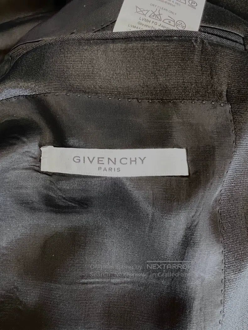 Givenchy Givenchy Suit Tuxedo Size US M / EU 48-50 / 2 - 5 Thumbnail