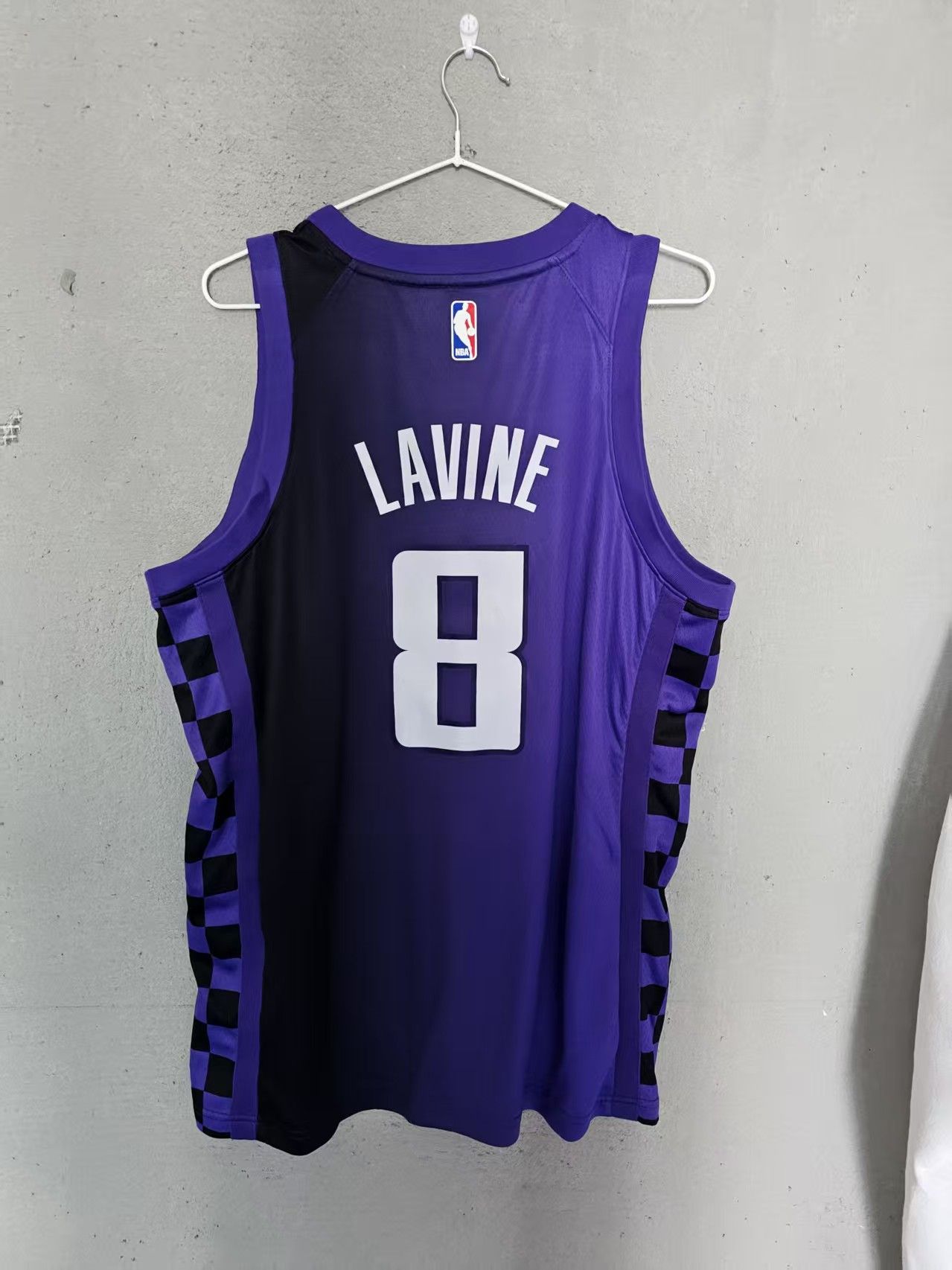 NBA Sacramento Kings #8 Zach LaVine Jersey Small Size US S / EU 44-46 / 1 - 2 Thumbnail