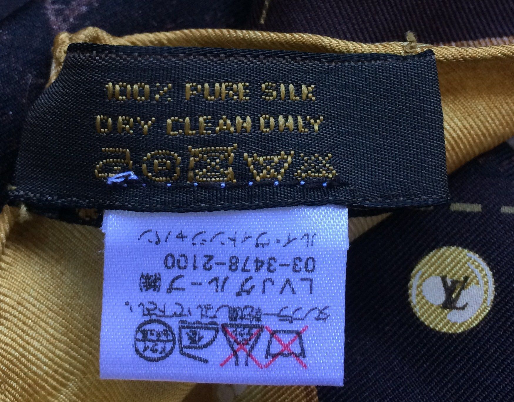 Louis Vuitton S/S 2006 Louis Vuitton Denim Monogram Silk Scarf Size ONE SIZE - 7 Thumbnail