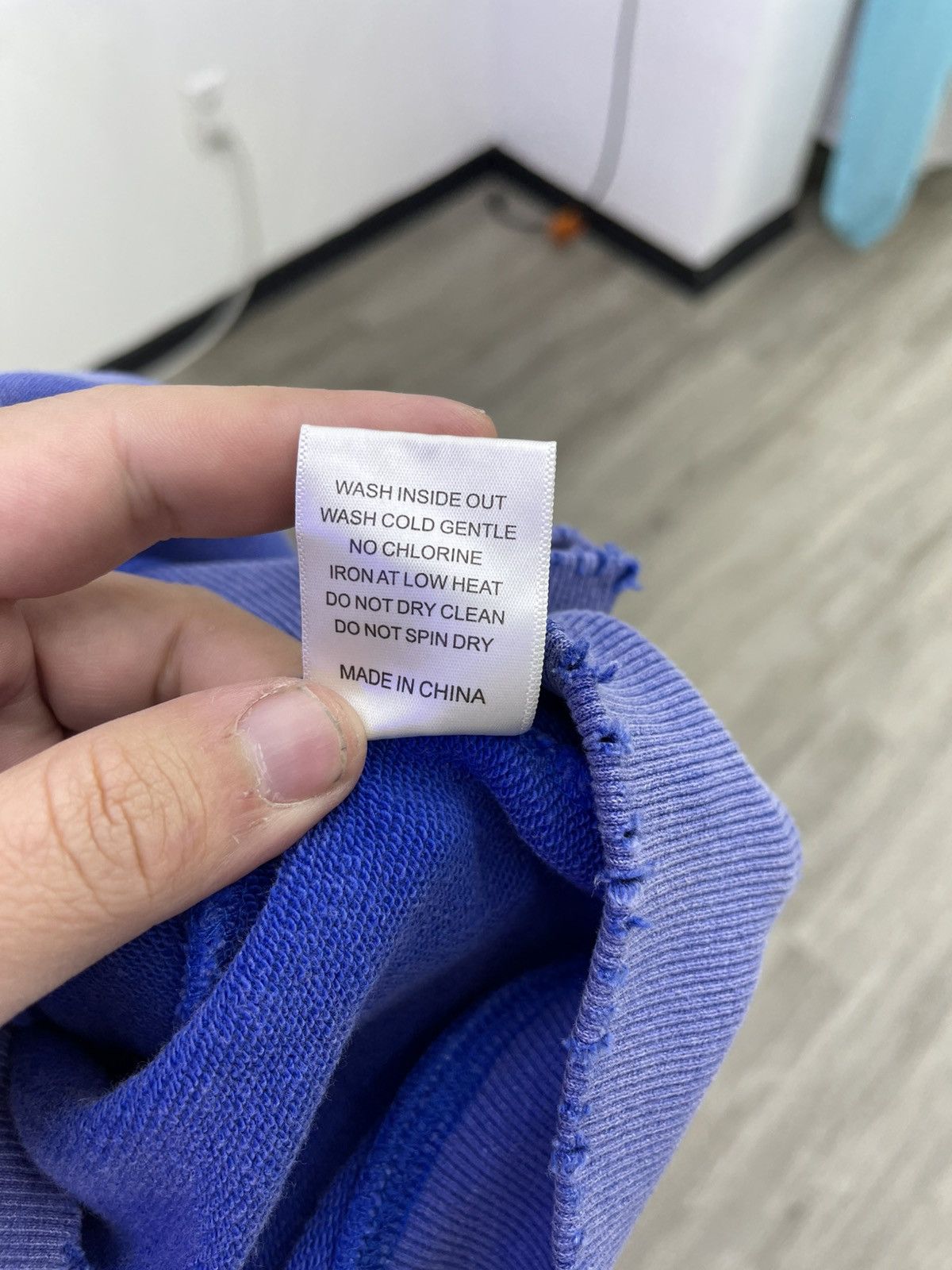 Vale Vale lives hoodie (blue) Size US M / EU 48-50 / 2 - 6 Thumbnail