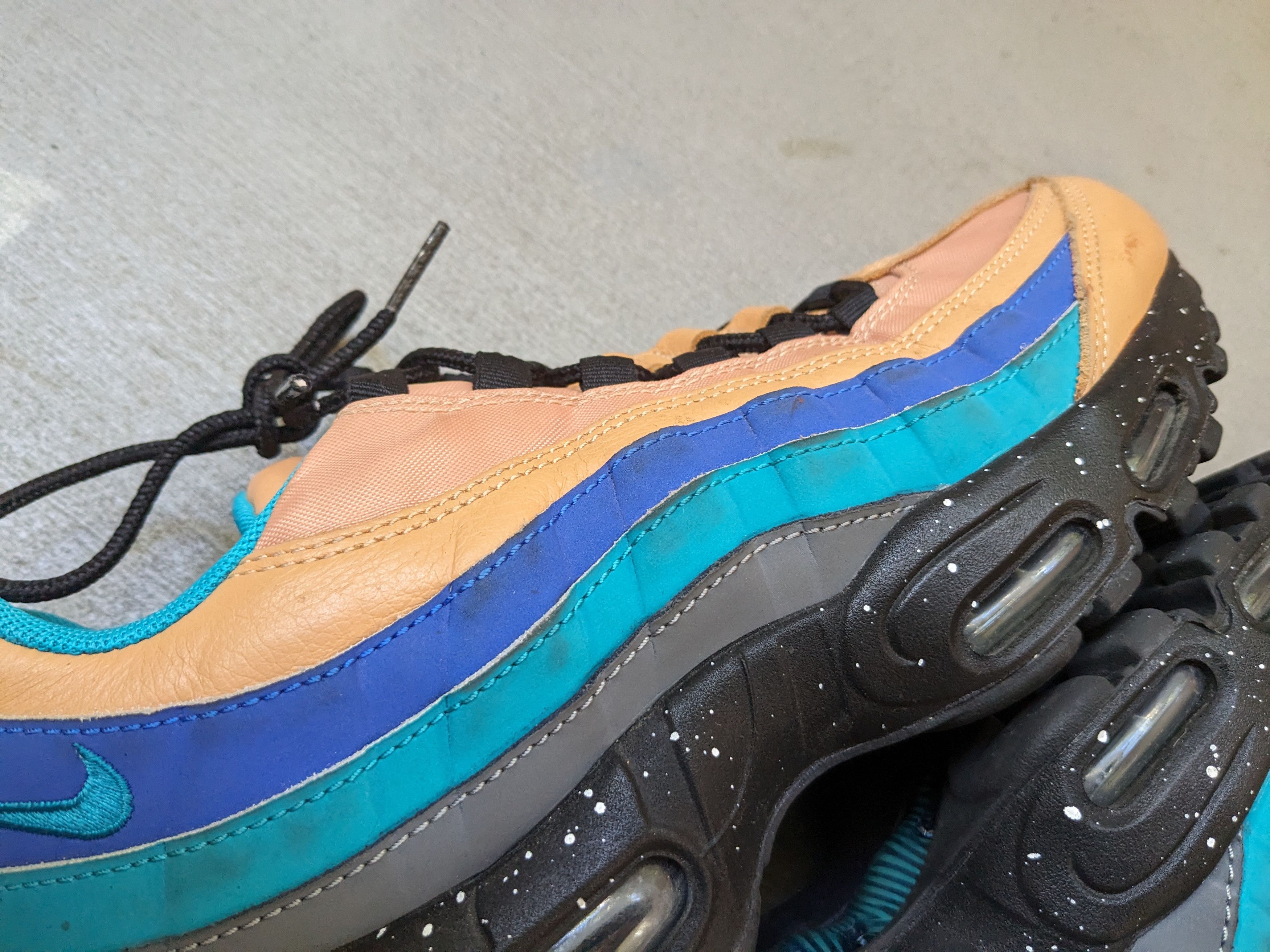 Nike Nike Air Max 95 Premium 8.5 Black Tan Blue 538416-204 Size US 8.5 / EU 41-42 - 11 Thumbnail