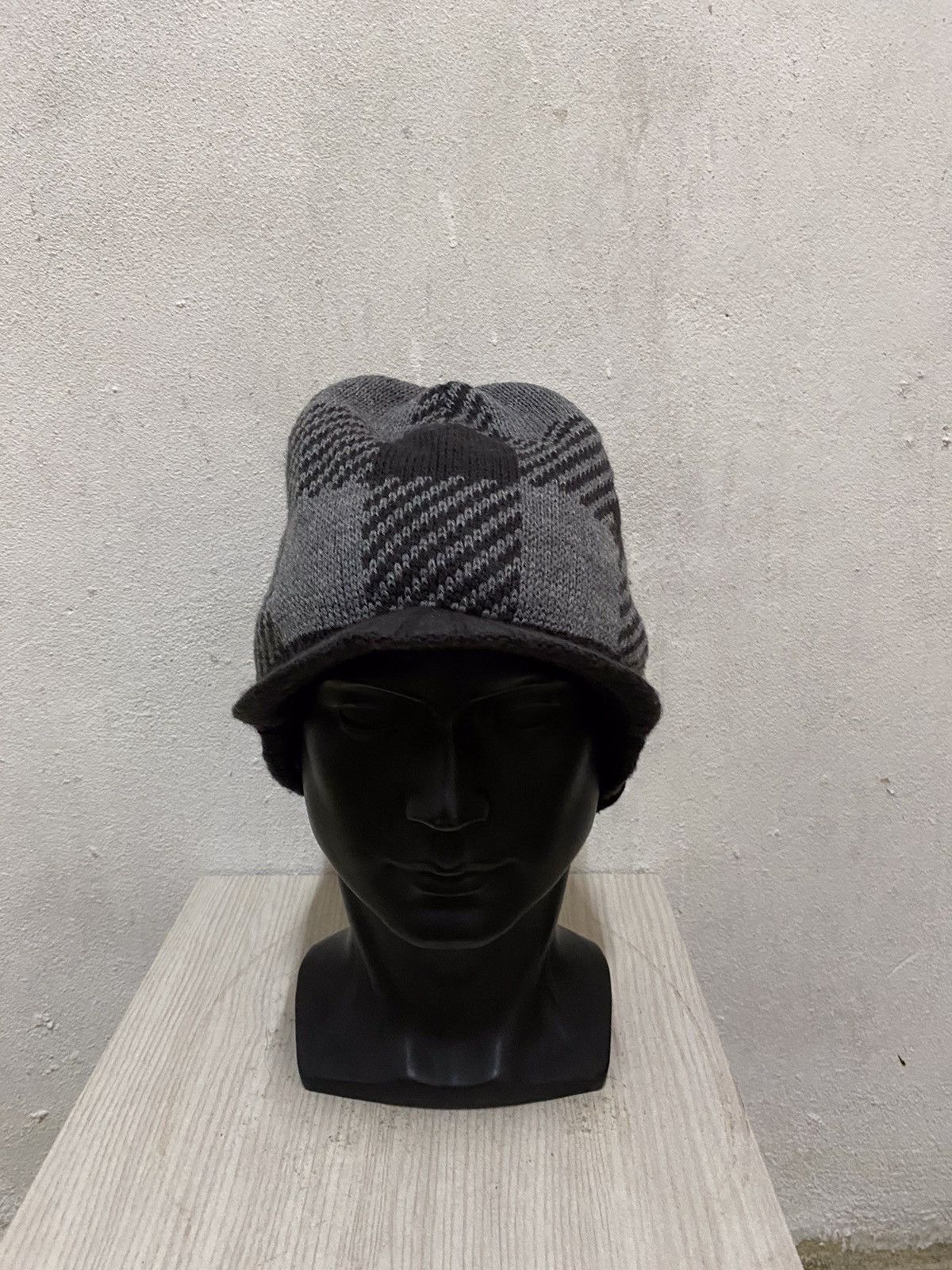 Japanese Brand × Vintage Japanese Brand Checked Visor Beanie Hat Size ONE SIZE - 2 Thumbnail