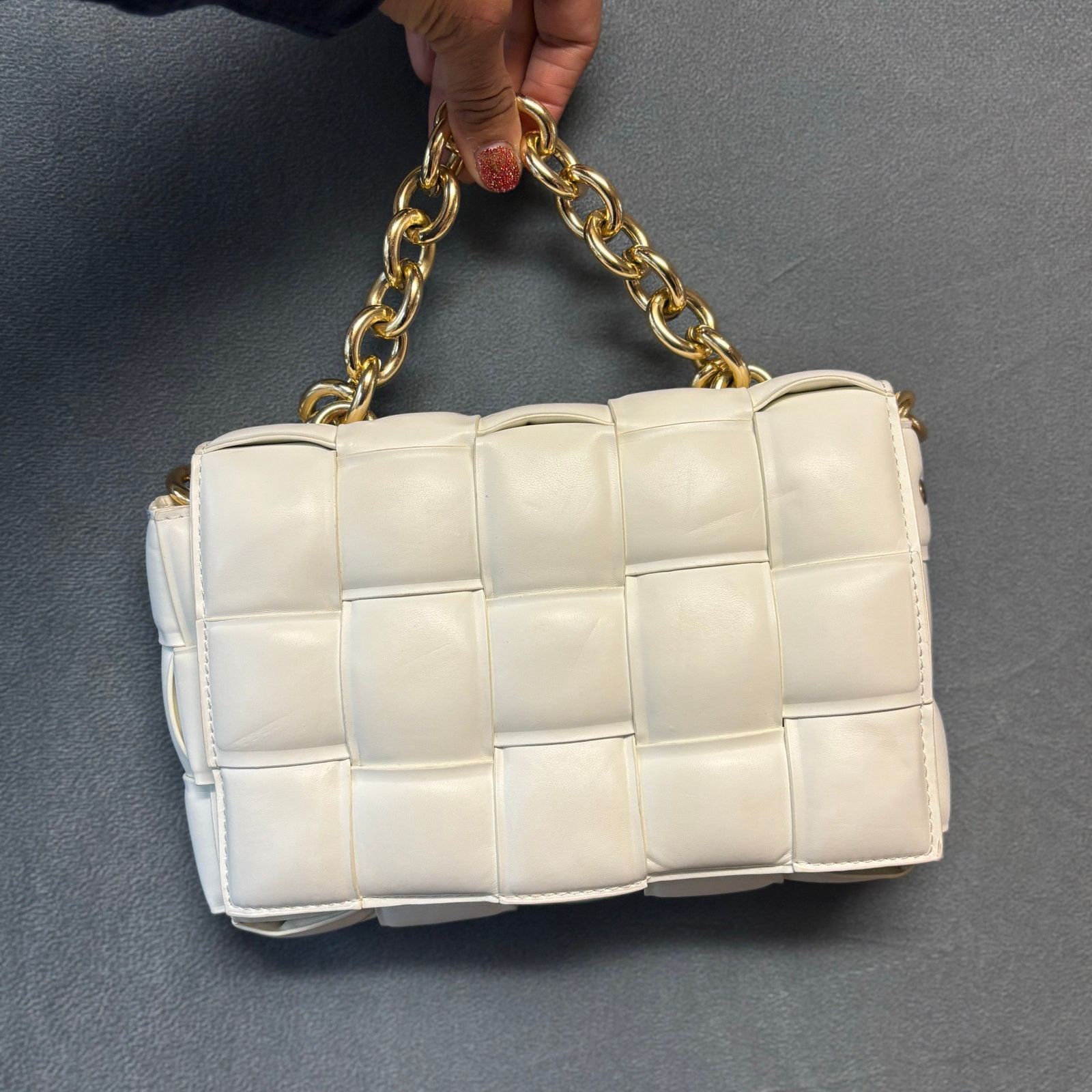Other White Puffy Woven Chain Shoulder Bag Gold Hardware Mini Bag Size ONE SIZE - 1 Thumbnail