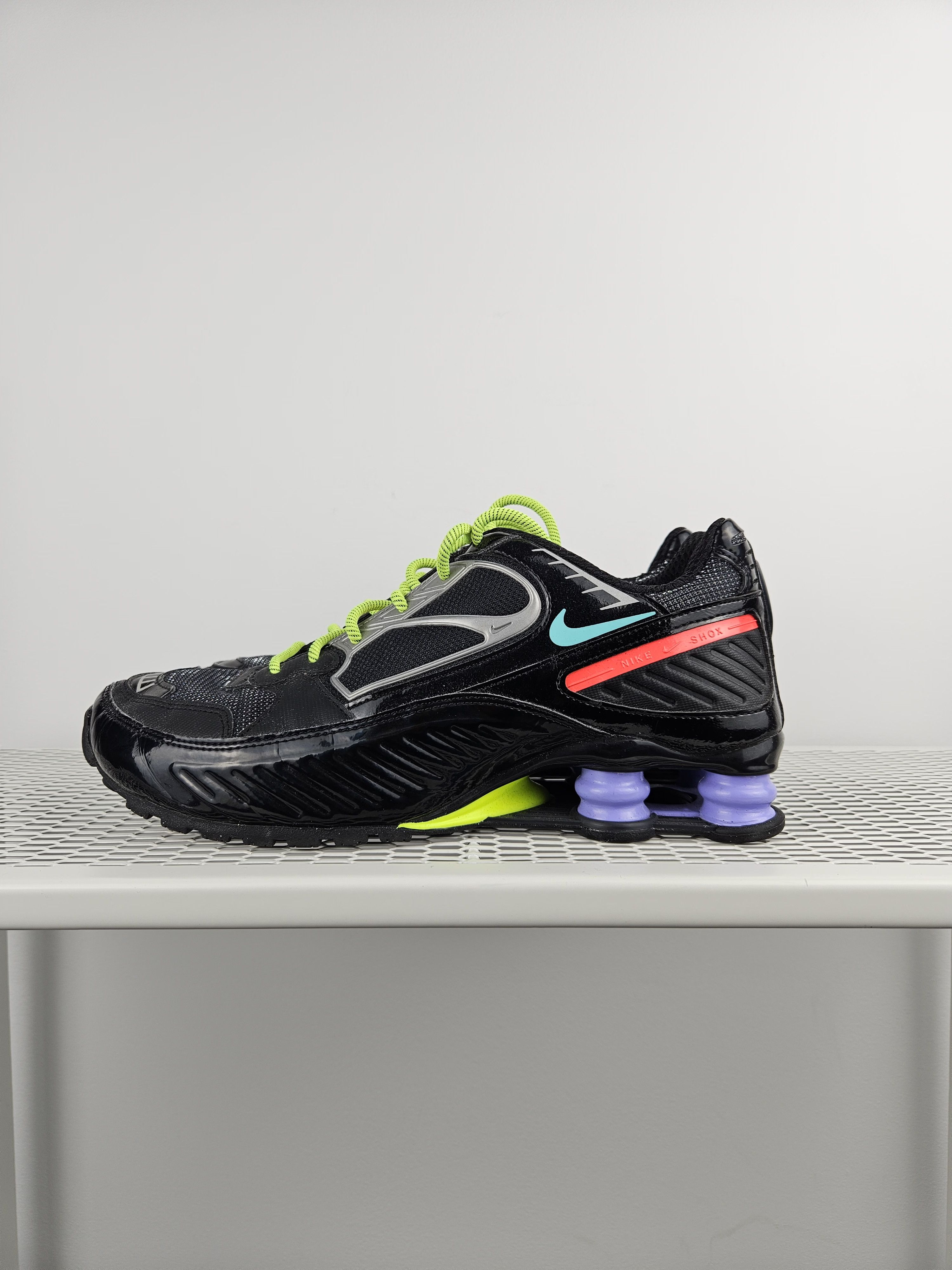 Nike RARE 2019 Nike shox enigma Size US 9 / IT 39 - 2 Thumbnail