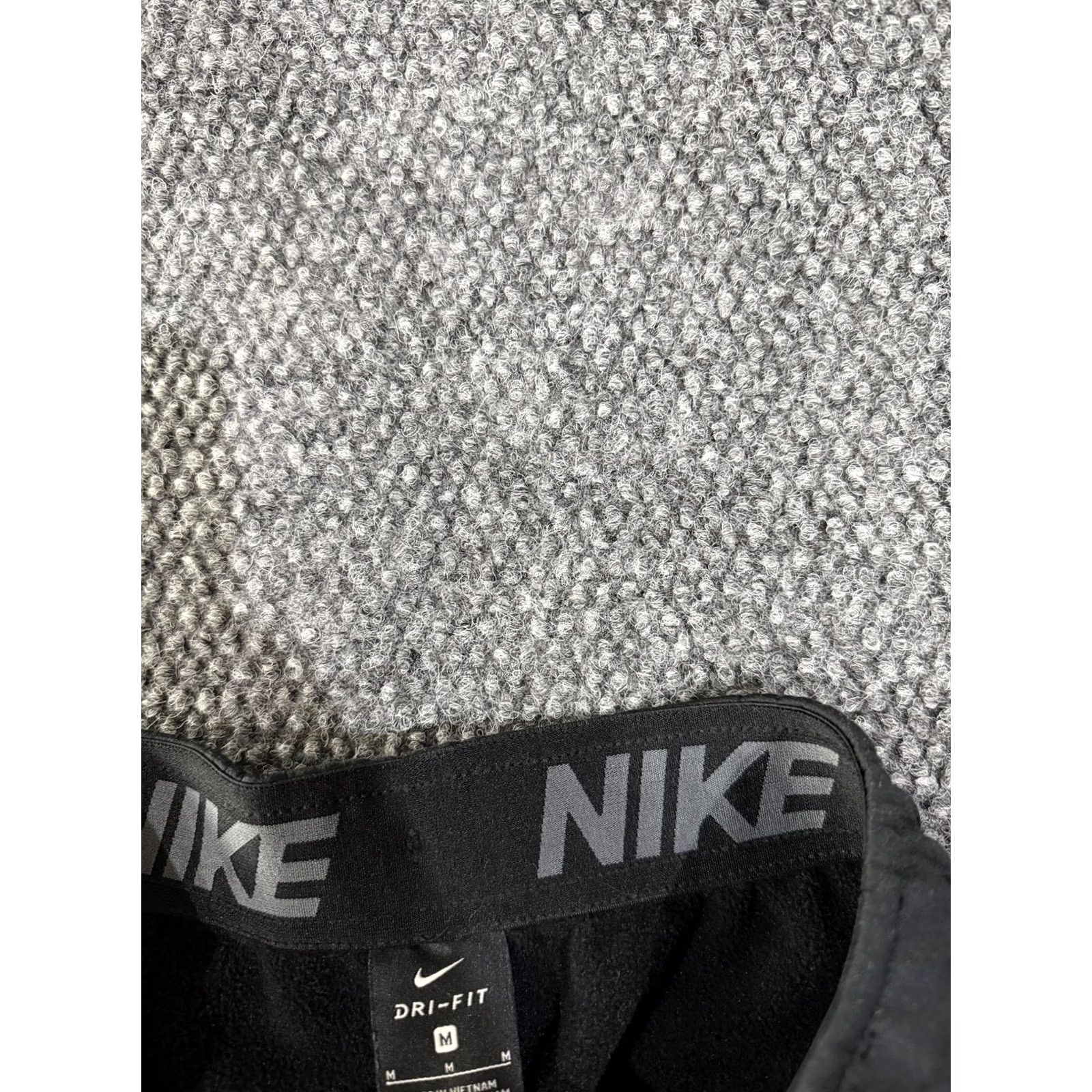 Nike Nike Dri-FIT Pants Mens M Black Track Pants Straight Leg Gym Training Size US 31 - 5 Thumbnail