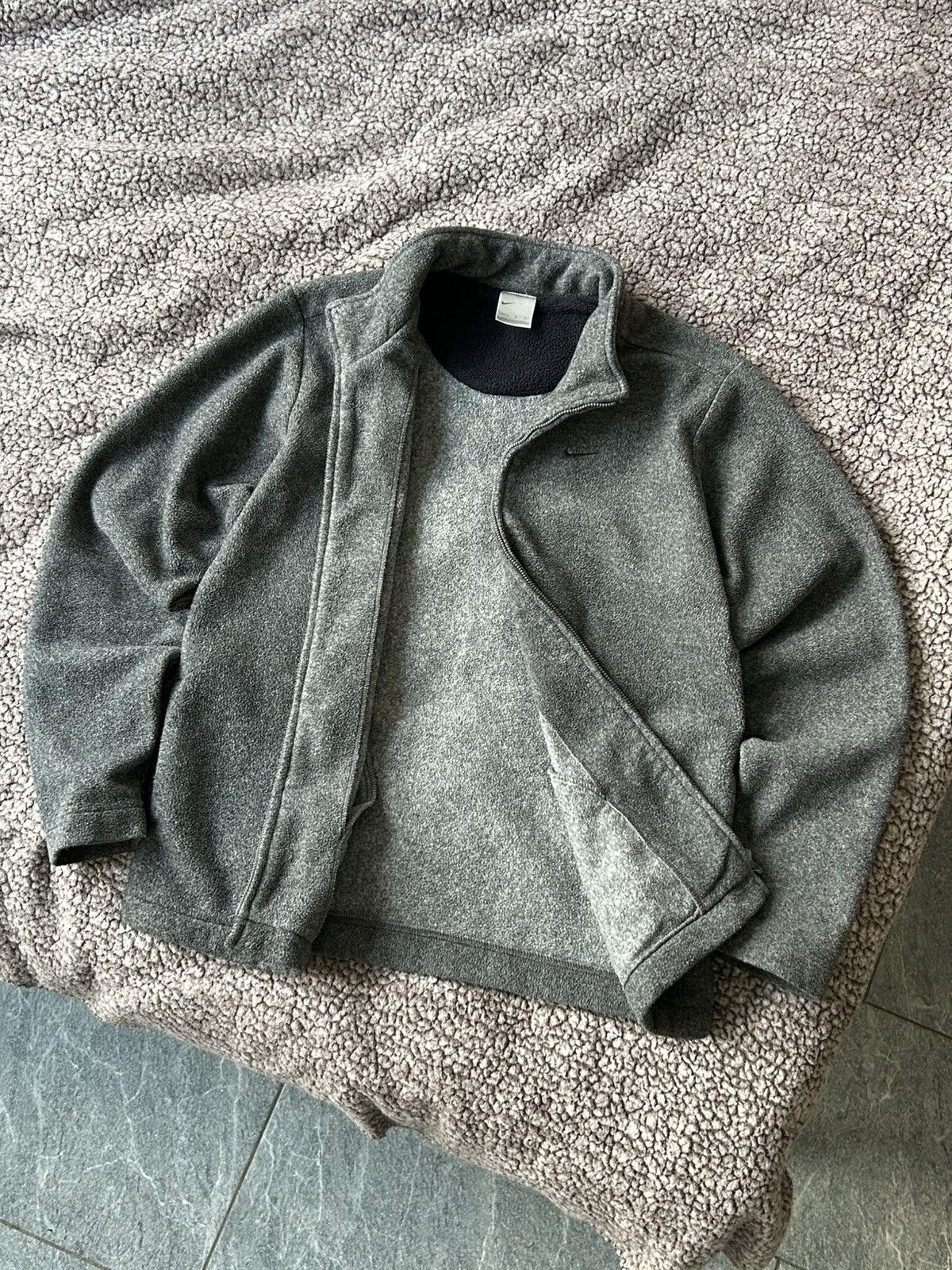 Nike Vintage fleece Nike swoosh zip sweatshirt small Size US S / EU 44-46 / 1 - 1 Thumbnail