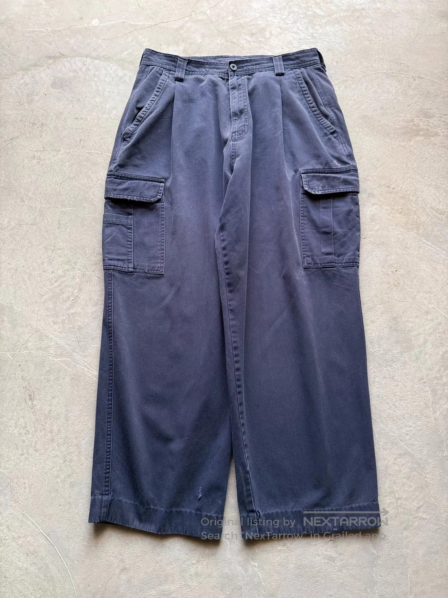 Vintage Vintage 90s Baggy Cargo Pants. Size US 32 / EU 48 - 1 Thumbnail