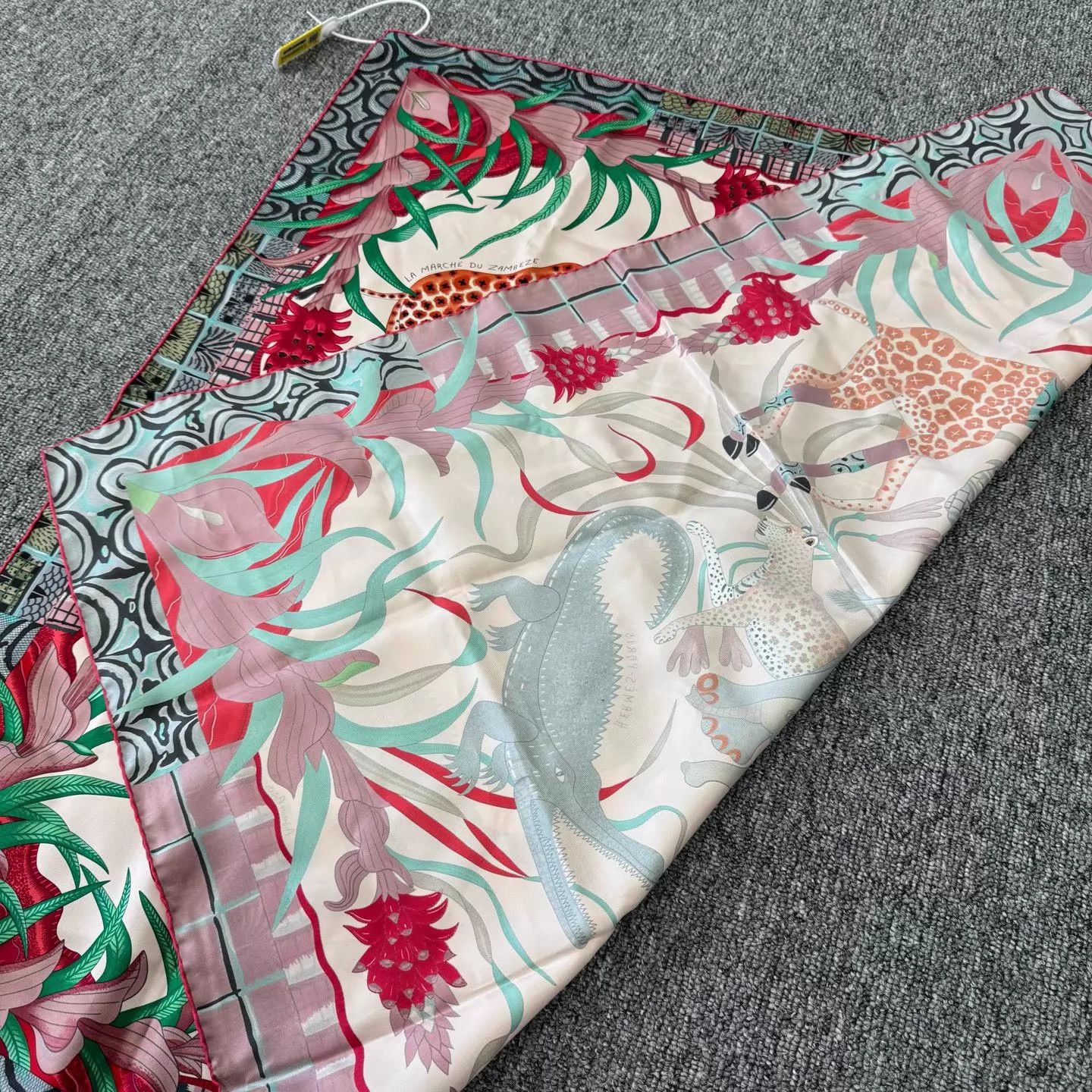 Hermes Hermes Zambezi Celeb Silk Scarf 99 New Animal Print Classic Size ONE SIZE - 3 Thumbnail