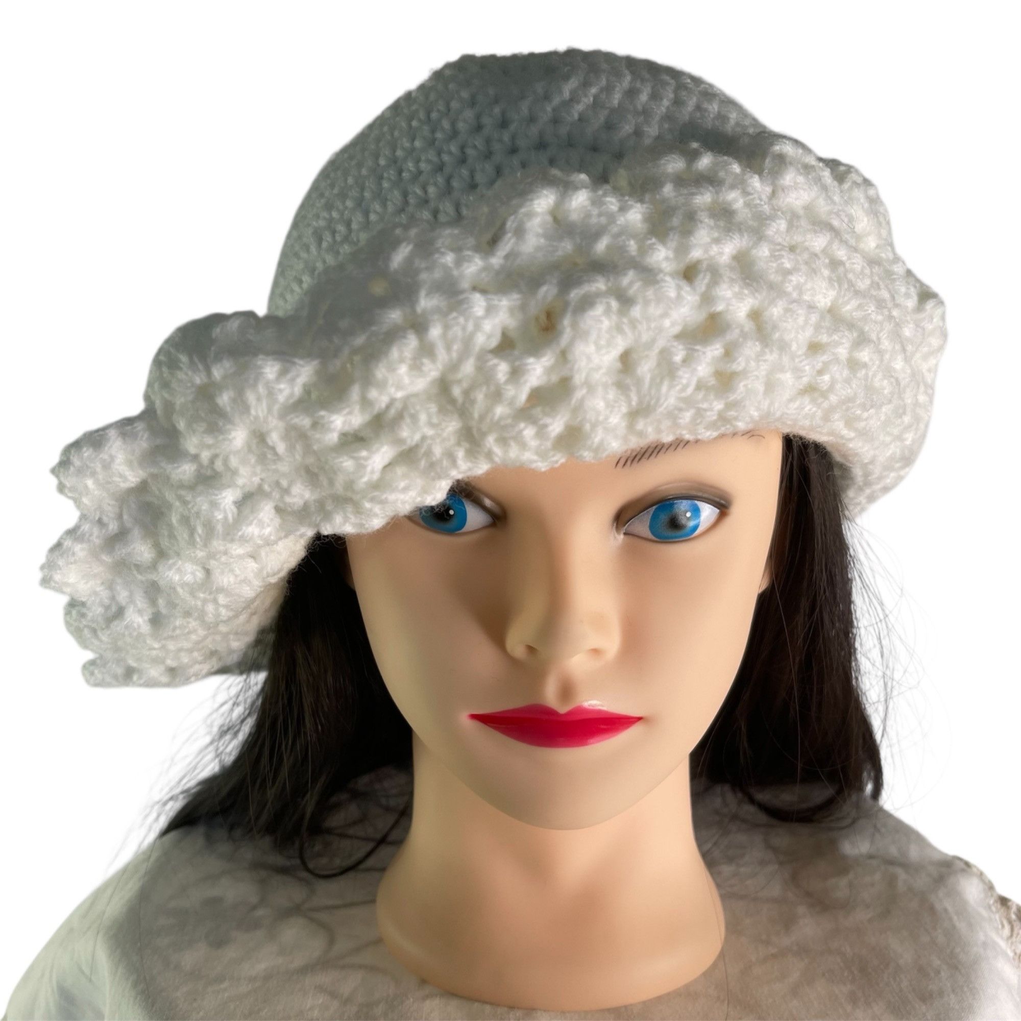 Handmade Crochet Bucket Hat Retro Cloche Style White Handmade Adult S Size ONE SIZE - 3 Thumbnail