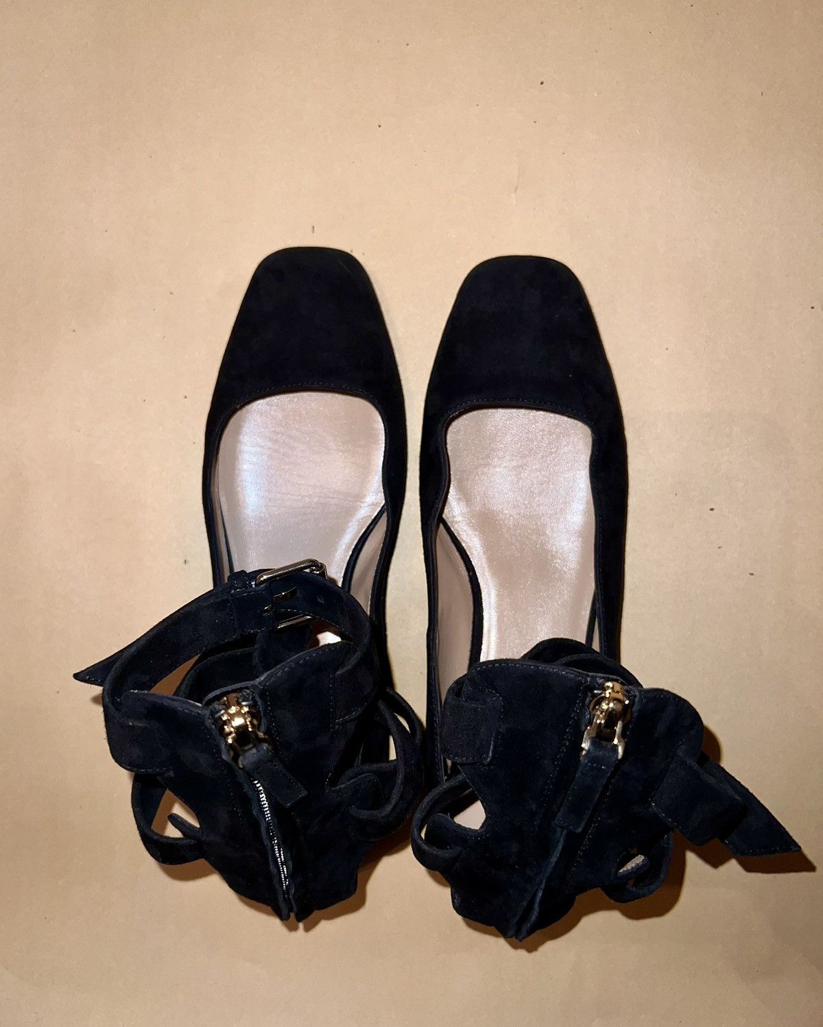 Valentino Valentino Suede Flats Size US 6 / IT 36 - 7 Thumbnail