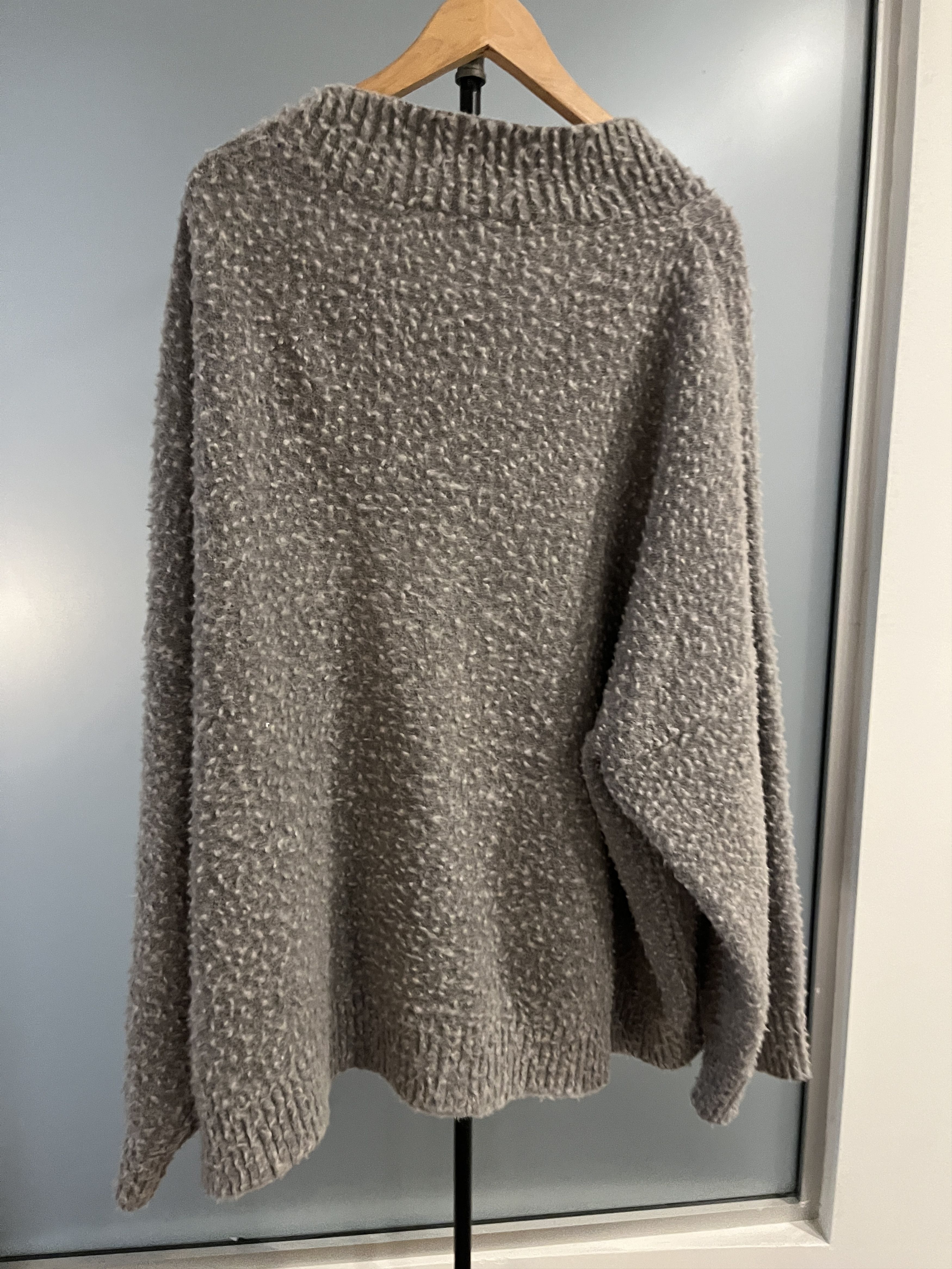 Loewe Loewe V-Neck Grey Oversized Sweater Size US M / EU 48-50 / 2 - 3 Thumbnail