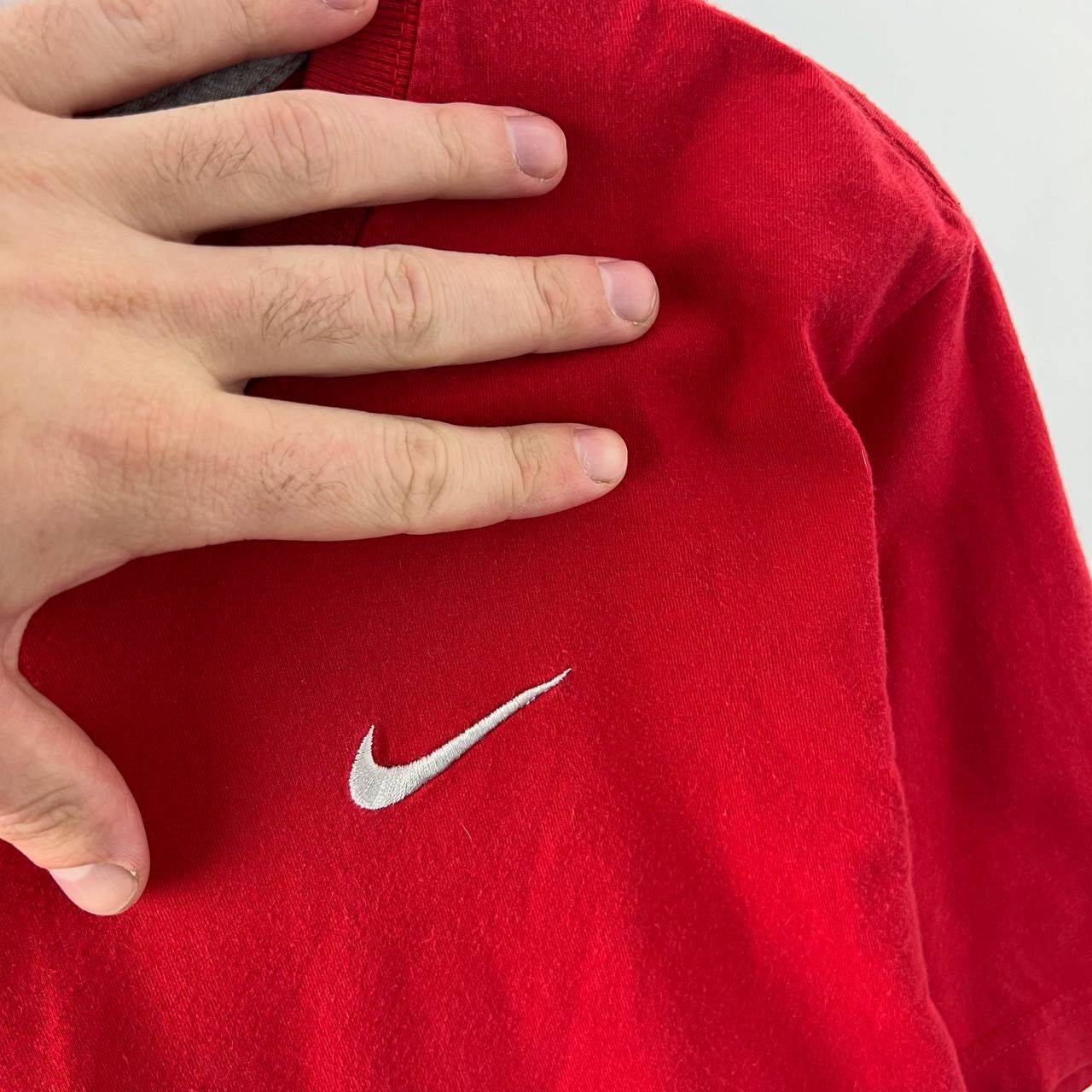 Nike Vintage Nike Mini Swoosh T-shirt Y2K Style Oversized Size US S / EU 44-46 / 1 - 3 Thumbnail