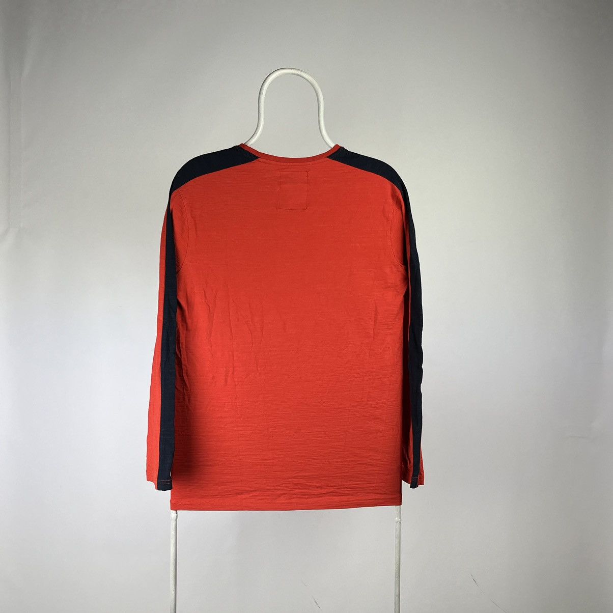 Guess Guess long sleeve logo size Large Size US L / EU 52-54 / 3 - 2 Thumbnail