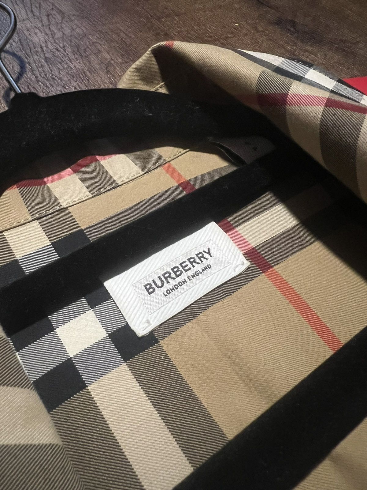 Burberry Burberry x Universal Passport Paris Fashion Week Size US L / EU 52-54 / 3 - 8 Thumbnail
