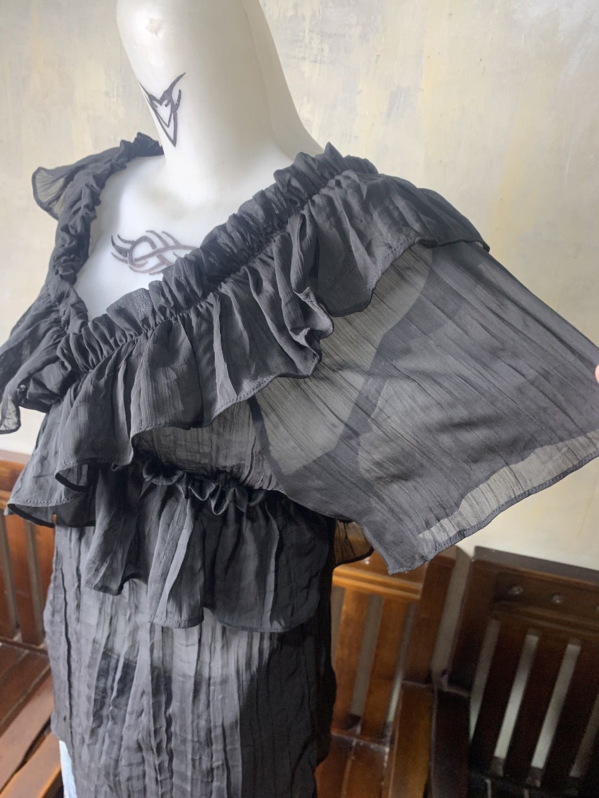 Japanese Brand Just CC Japan Black Ruffle Pleated Mesh Blouse Top Size M / US 6-8 / IT 42-44 - 3 Thumbnail