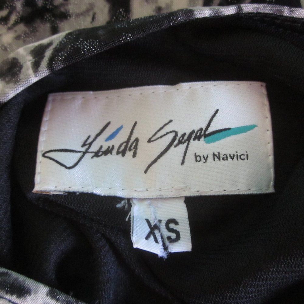 Vintage Linda Segal Vintage Tanktop Snakeskin Pattern Stretch Tank S Size XS / US 0-2 / IT 36-38 - 3 Thumbnail