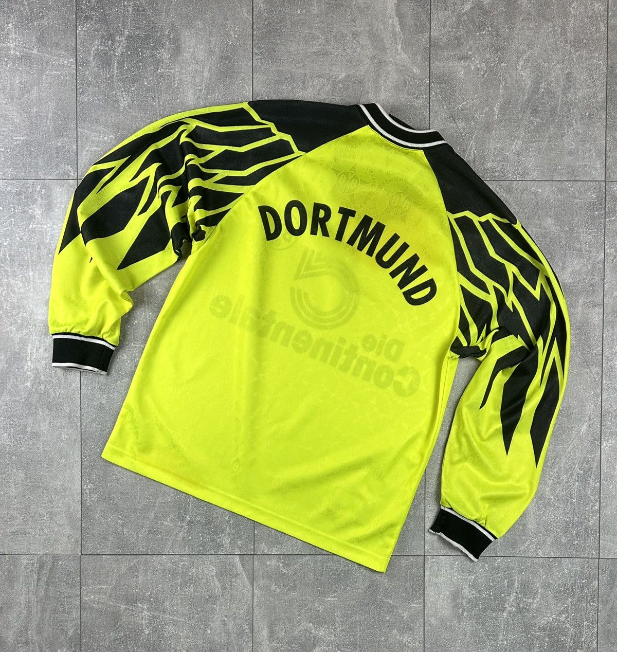Nike Nike Borussia Dortmund 1994/95 Home Soccer Football Jersey Size US S / EU 44-46 / 1 - 2 Thumbnail