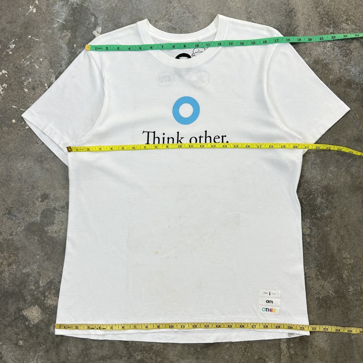 Pharrell × Uniqlo Pharrell William - I Am Other Size US M / EU 48-50 / 2 - 6 Thumbnail
