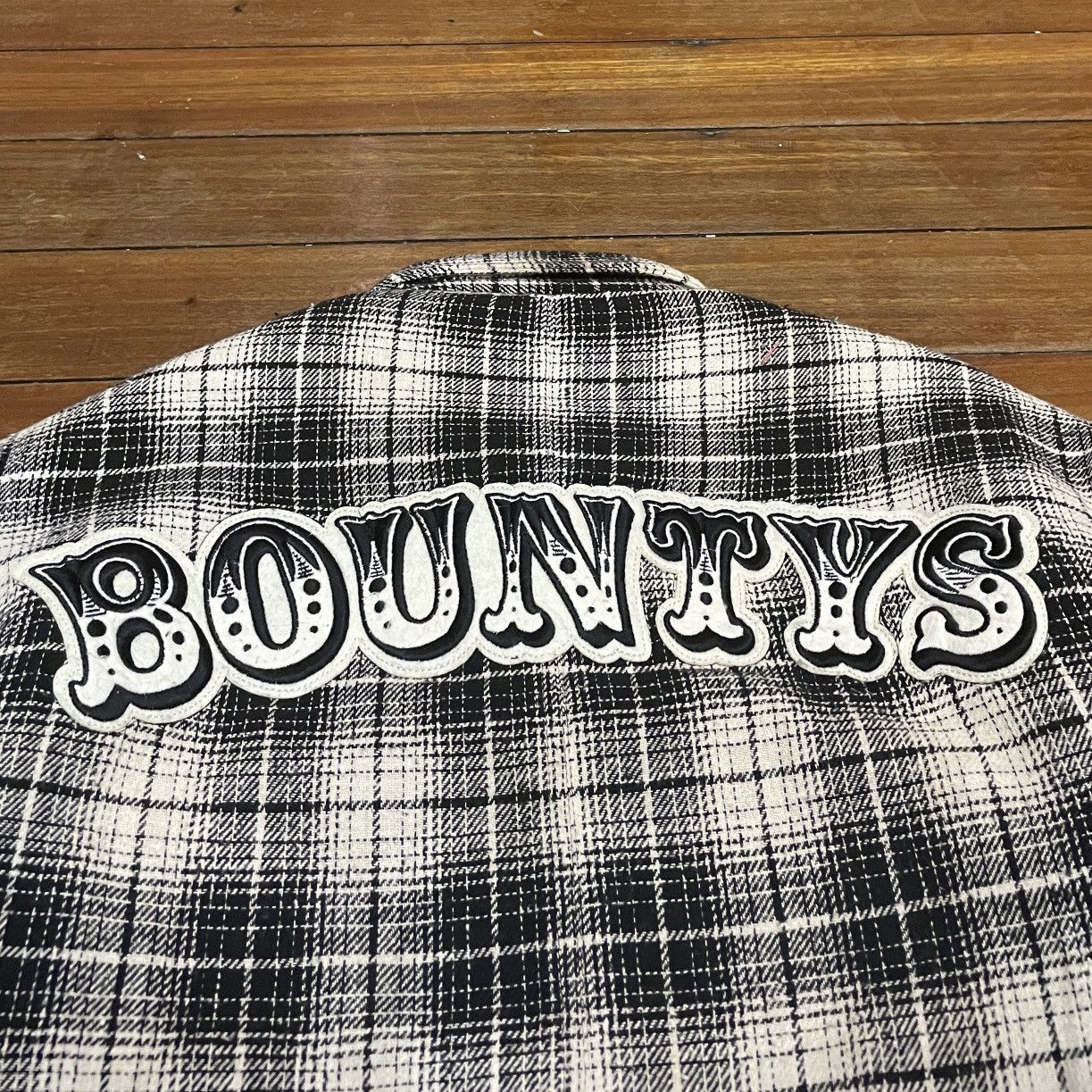 Bounty Hunter Rare Design Vintage Brand Bounty Hunter Fleece Shirt 2000s Size US M / EU 48-50 / 2 - 4 Thumbnail