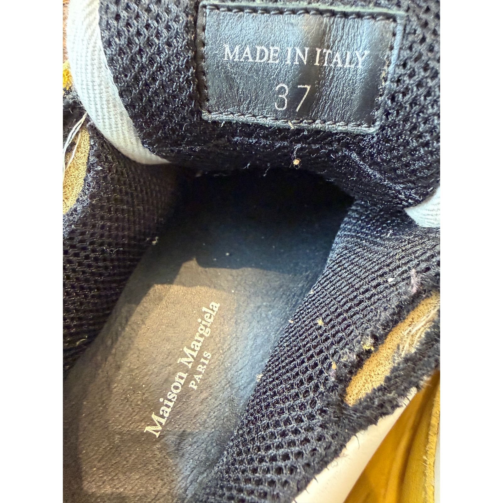 Maison Margiela Maison Margiela Low Top Retro Fit Distressed Sneakers Size US 7 / IT 37 - 9 Thumbnail