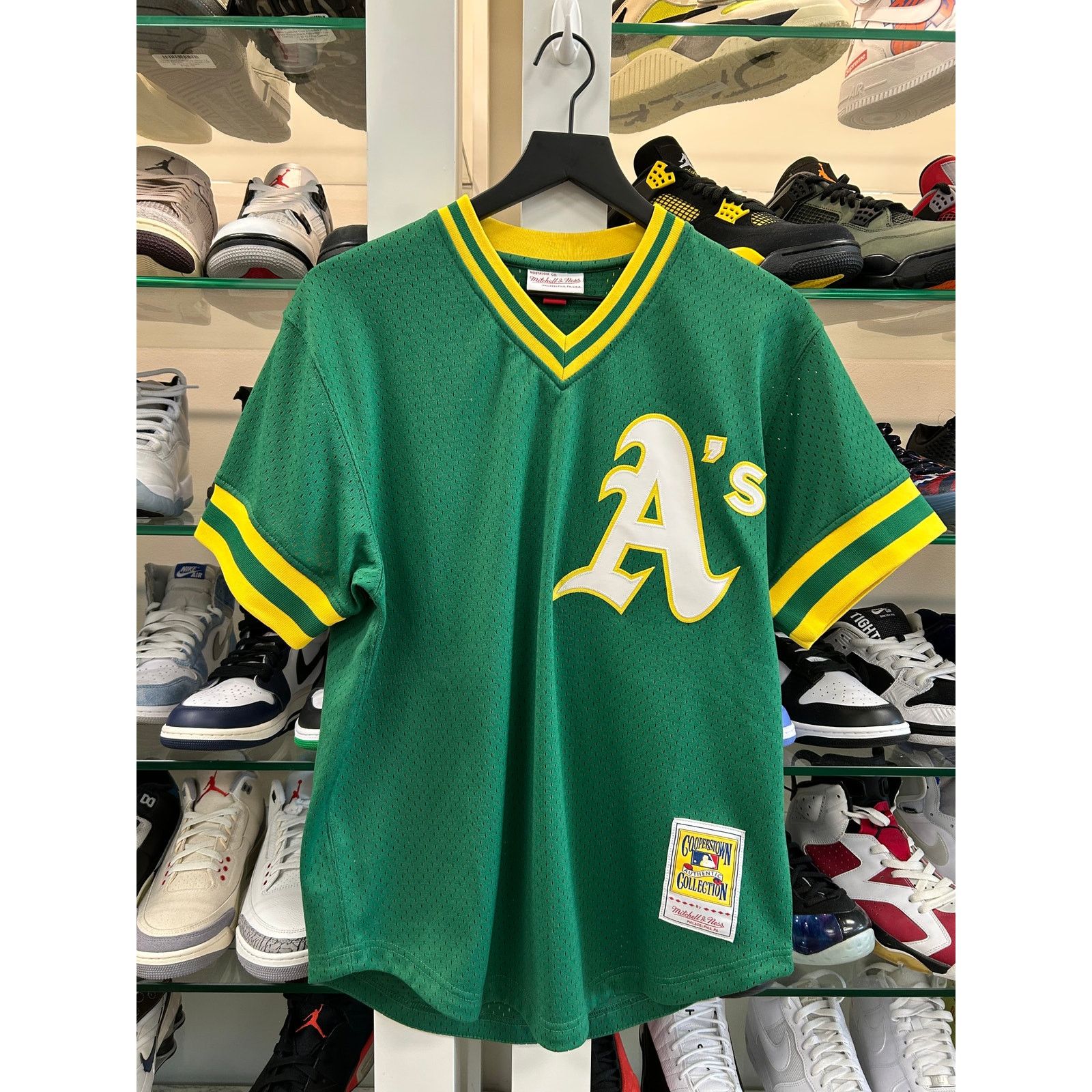 Cooperstown Collection Mitchell & Ness Oakland Athletics Cooperstown Jersey 40 M Size US M / EU 48-50 / 2 - 1 Thumbnail