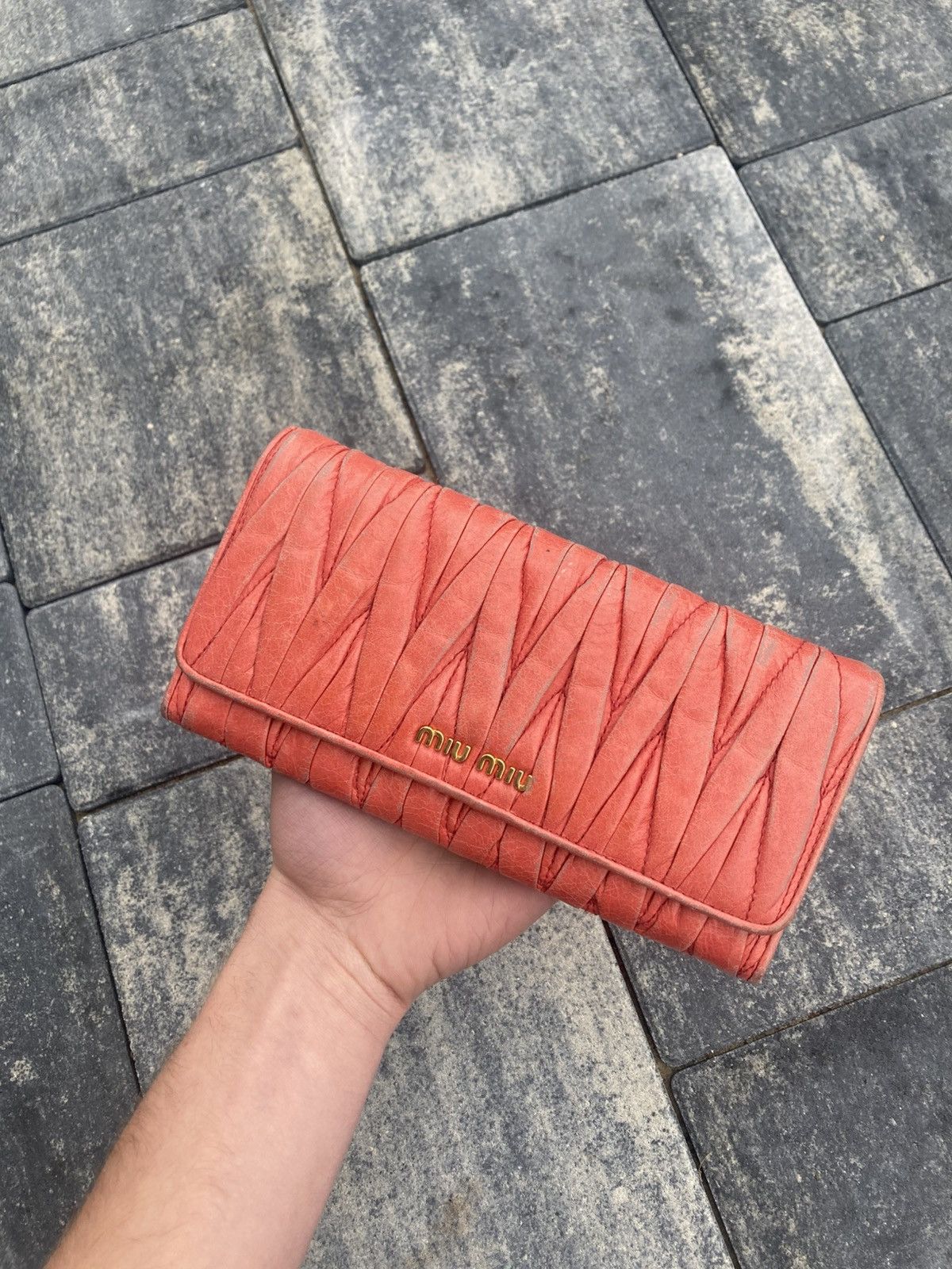 Miu Miu Vintage Miu Miu Matelasse Pink Wallet Luxury Retro Size ONE SIZE - 1 Thumbnail