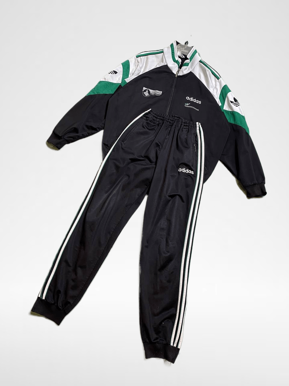 Adidas Jacket + Pants Logo Adidas Y2K Streetwear Suit Size US M / EU 48-50 / 2 - 1 Thumbnail