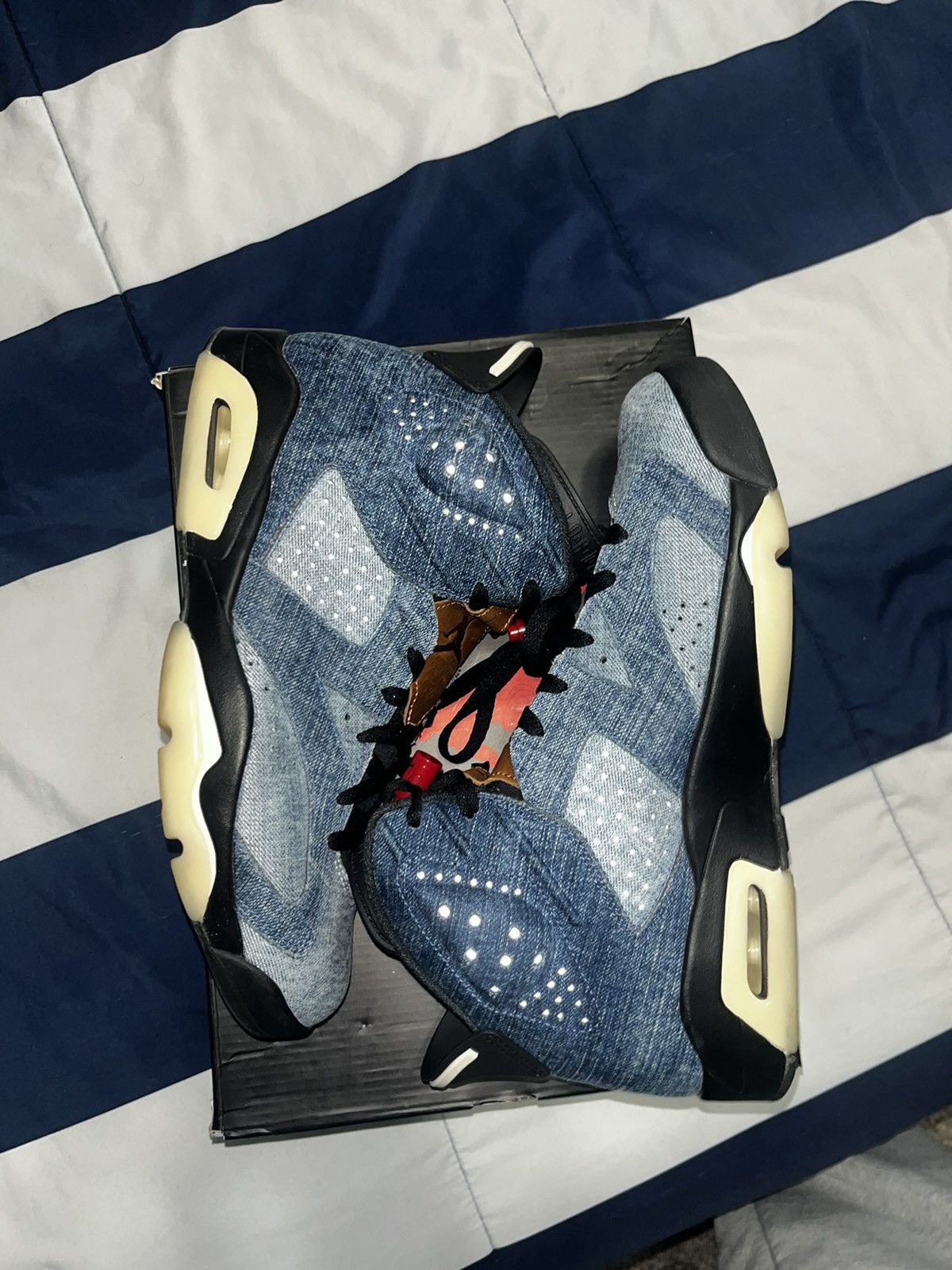 Jordan Brand × Nike Air Jordan 6 Retro Size US 11 / EU 44 - 1 Thumbnail
