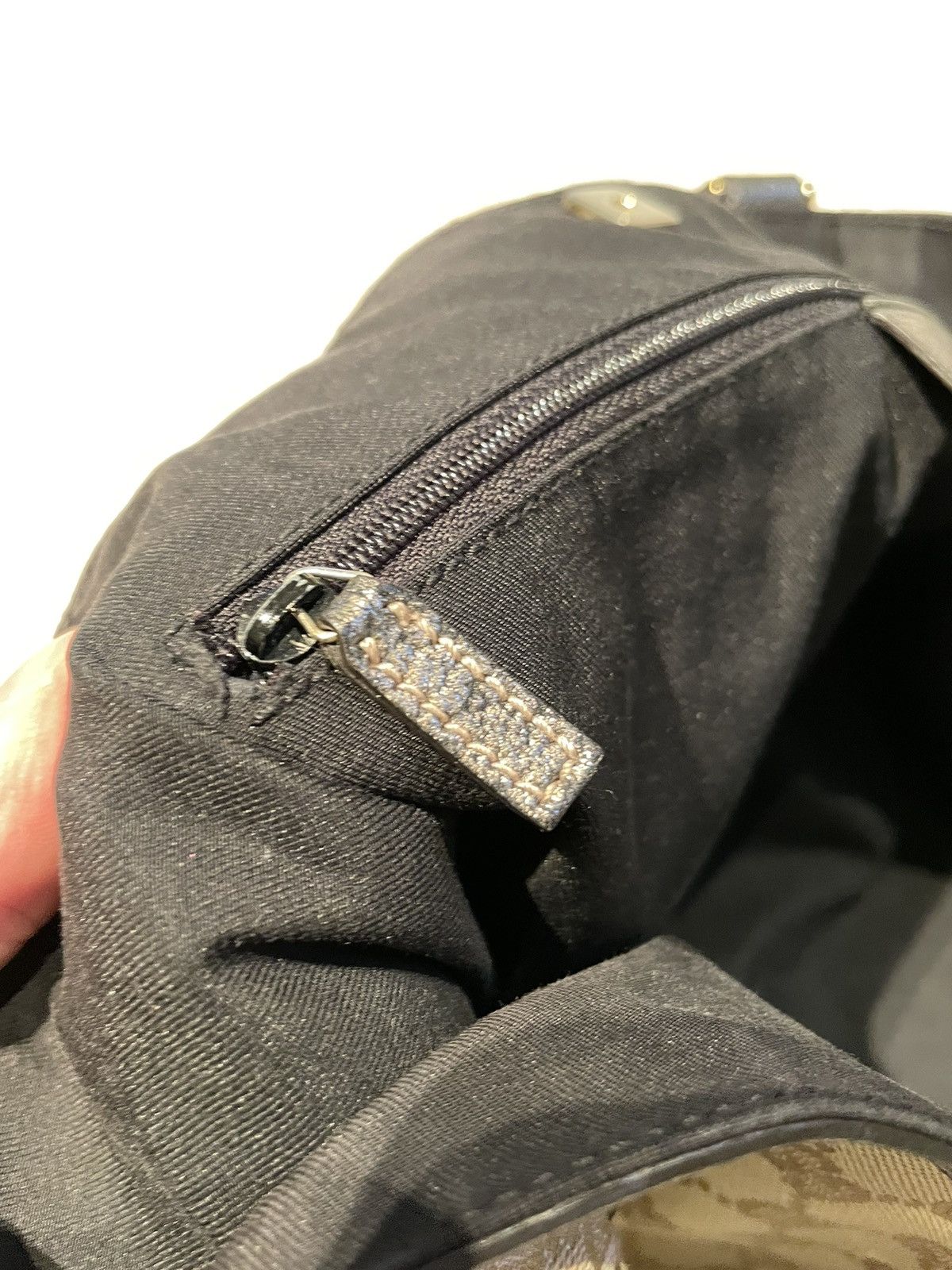 Gucci × Vintage 💎 Gucci Abbey Canvas D-Ring Monogram Vintage Handle Bag Size ONE SIZE - 13 Thumbnail