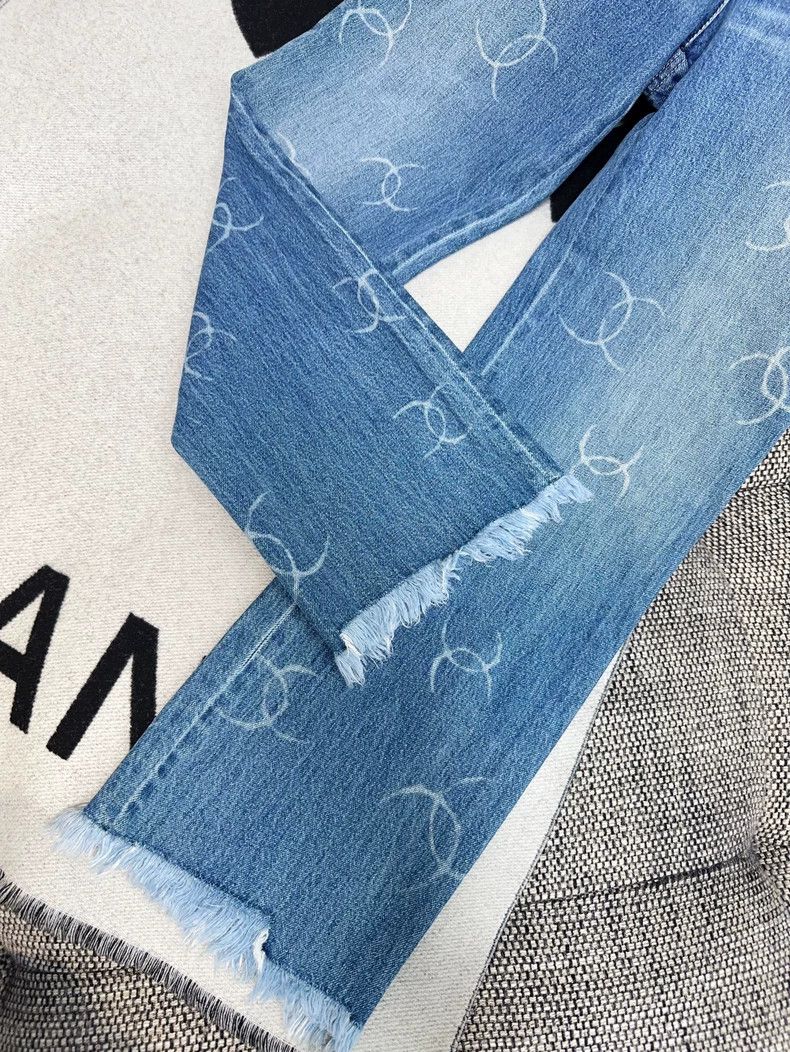 Chanel Chanel 20B full-print graffiti logo blue jeans Size 24" / US 00 / IT 34 - 9 Thumbnail