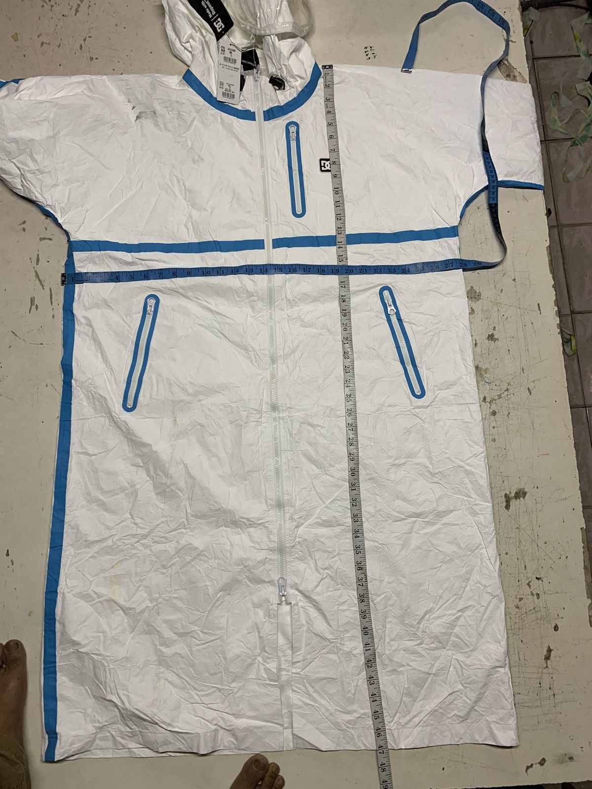 Designer × Vintage DC shoes Japan release tyvek outerwear Size US XL / EU 56 / 4 - 25 Thumbnail