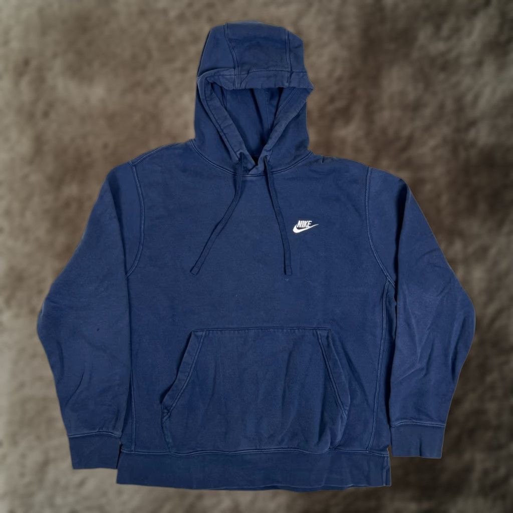 Nike VINTAGE Nike Hoodie Pullover Sweatshirt L Men Black Embroidered Swoosh 90s Sports USA Size US L / EU 52-54 / 3 - 1 Thumbnail