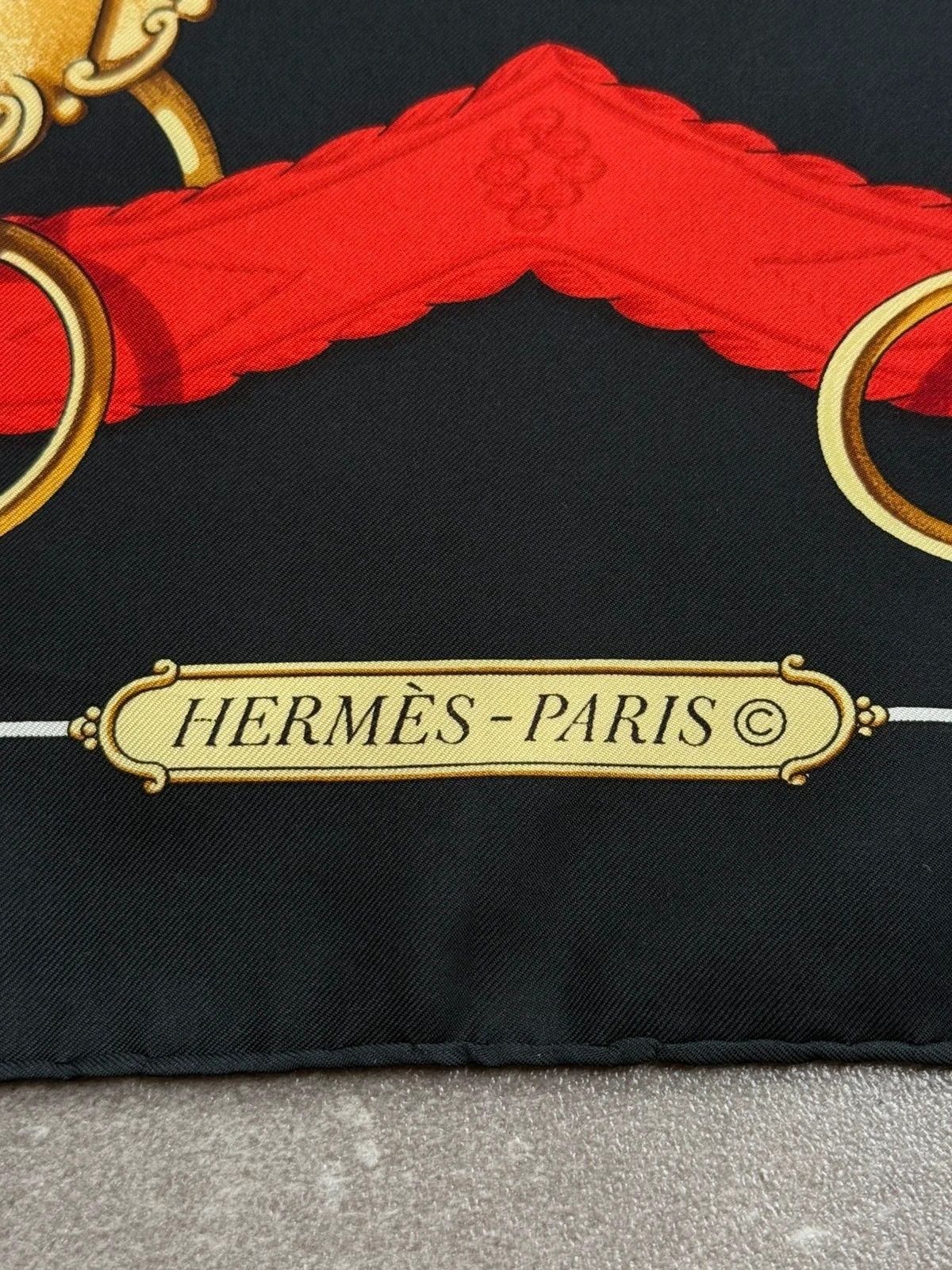 Hermes Hermès châles shawls vintage luxury old money 1980s Size ONE SIZE - 6 Thumbnail