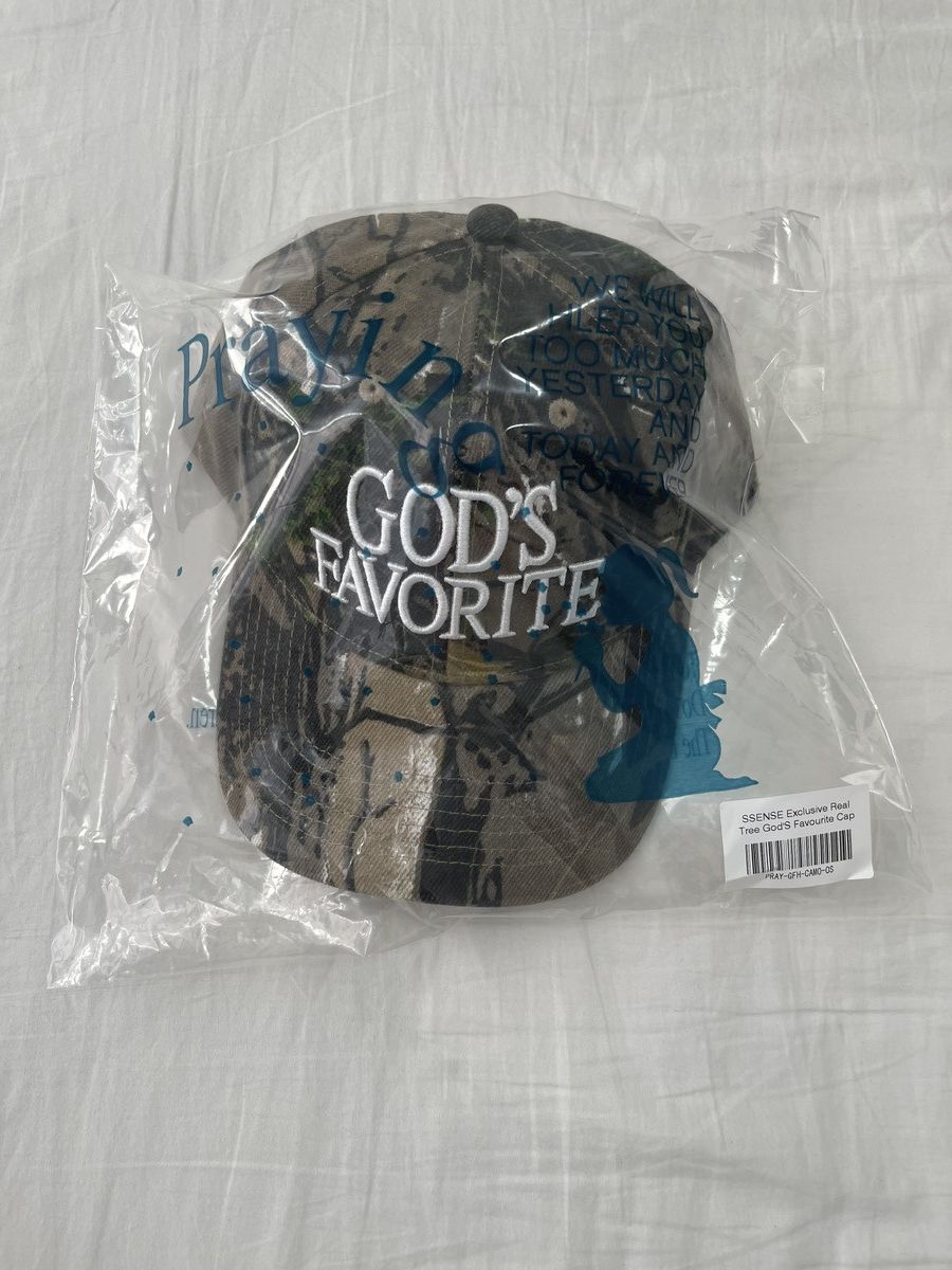 image of Prayingg Realtree God’S Favorite Hat in Green, Men's