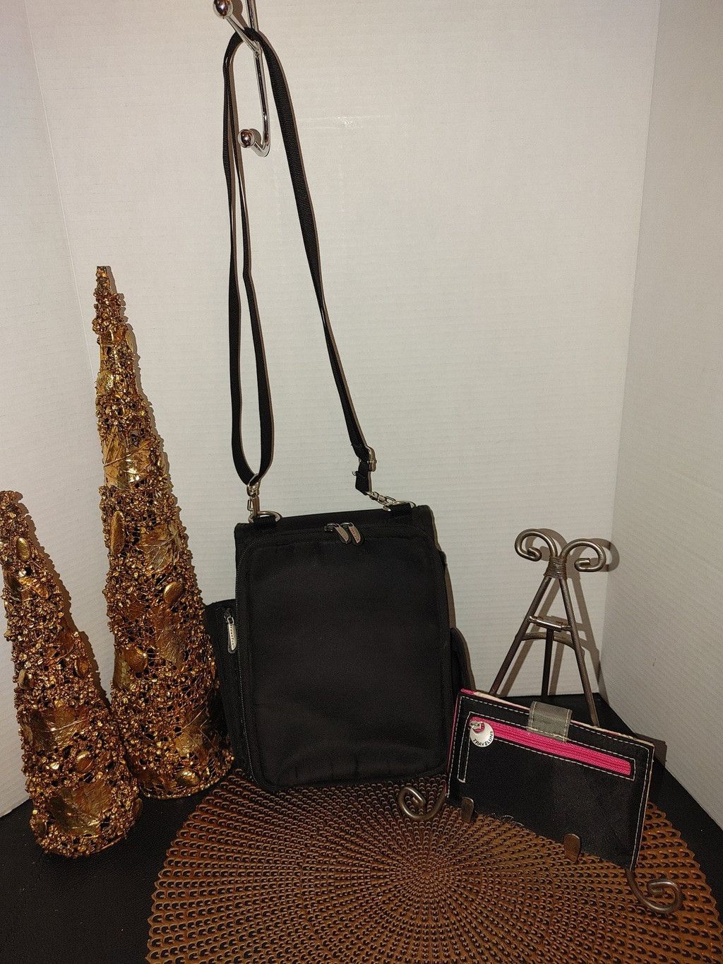 Away Travel Travelon Anti Theft Crossbody & Wallet Travel Set x2 Size ONE SIZE - 4 Thumbnail
