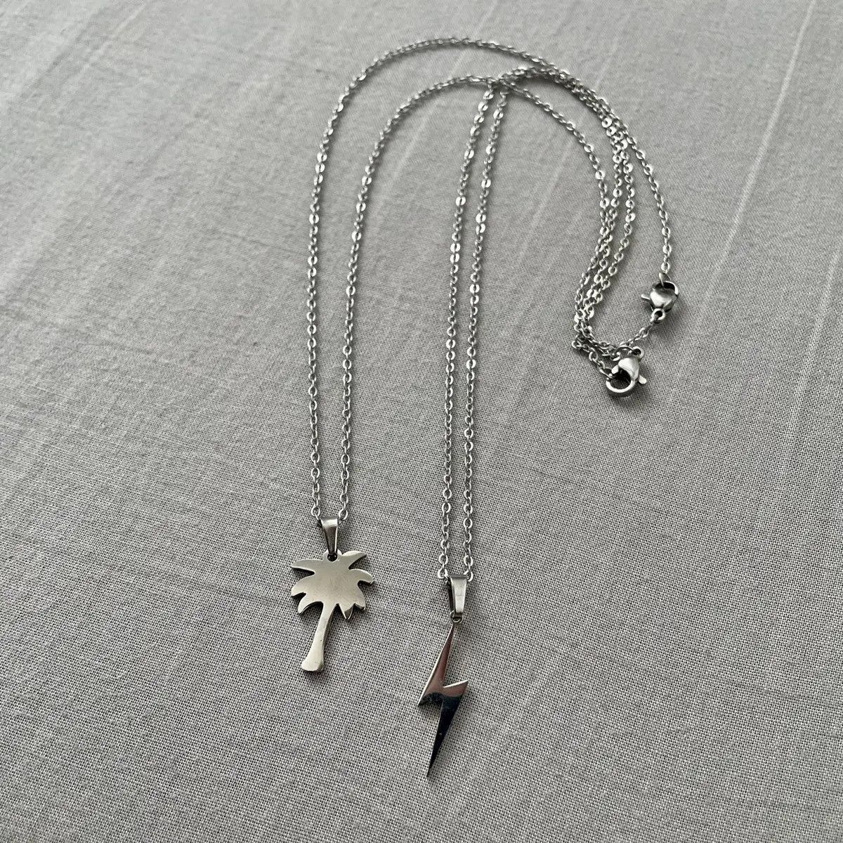 Jewelry Silver color 2 necklaces palm and lightning Size ONE SIZE - 4 Thumbnail