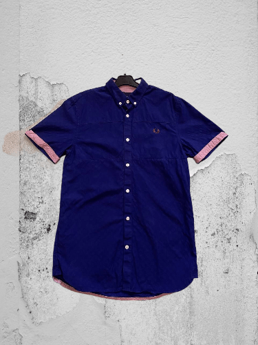 Fred Perry Fred Perry casual designer logo shirt Size US S / EU 44-46 / 1 - 1 Thumbnail