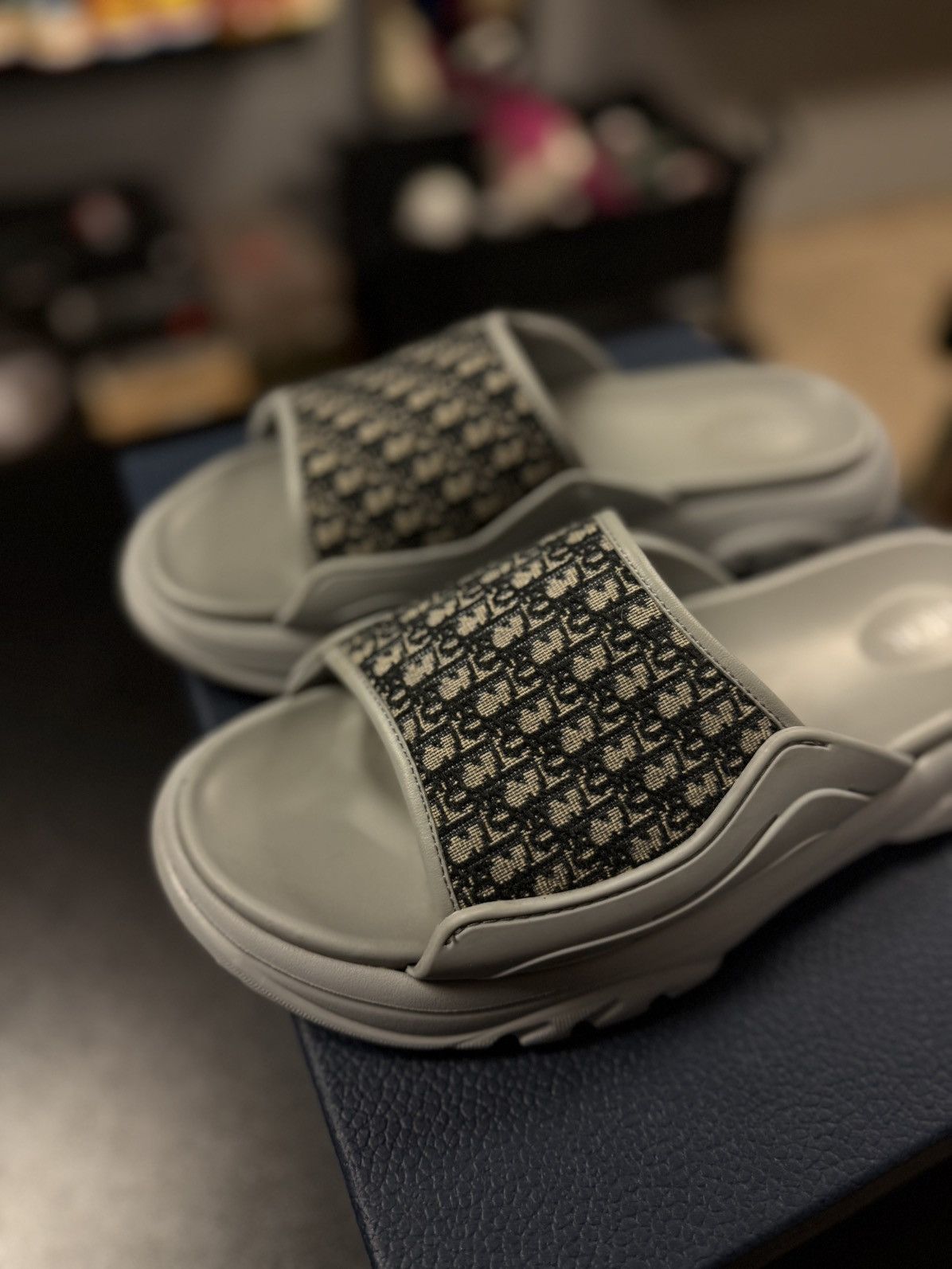 Dior Dior Low Slip On Sandals Size 41EU/8US $840 Retail Size US 8 / EU 41 - 5 Thumbnail