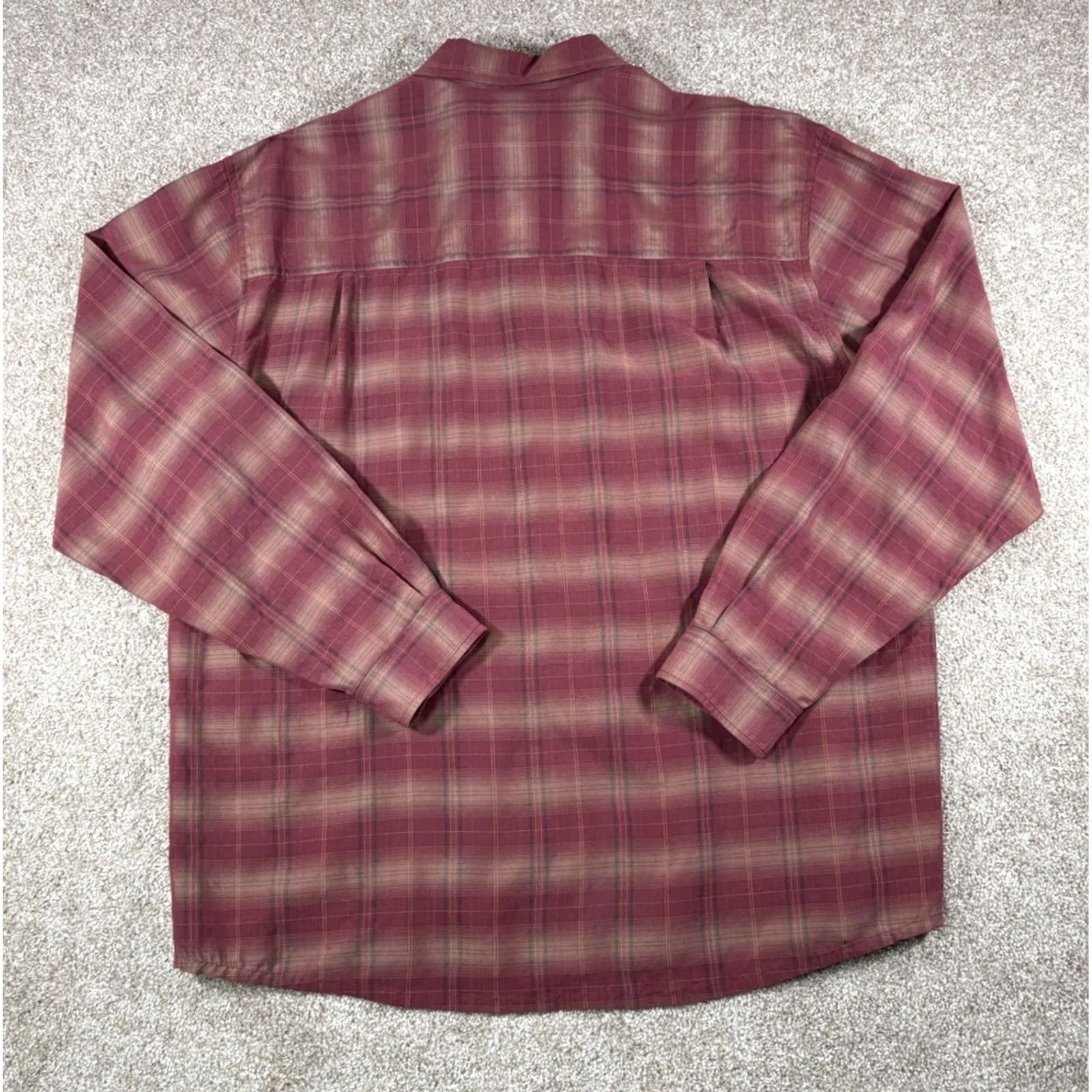 Vintage VINTAGE REI Button Down Long Sleeve Shirt Red Plaid Outdoors Men’s Size Large Shirt Size US L / EU 52-54 / 3 - 7 Thumbnail